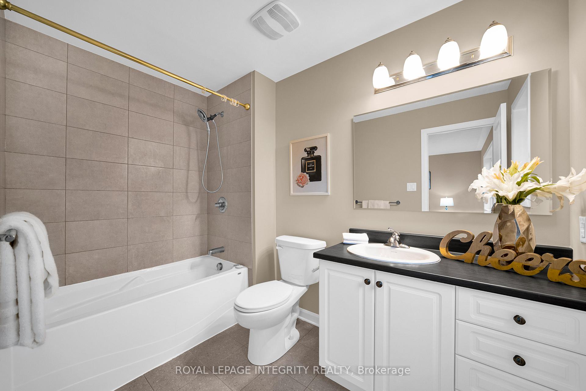 Photo 21 of 210 Geyser Place, Ottawa, Barrhaven - Hearts Desire — HOMEH