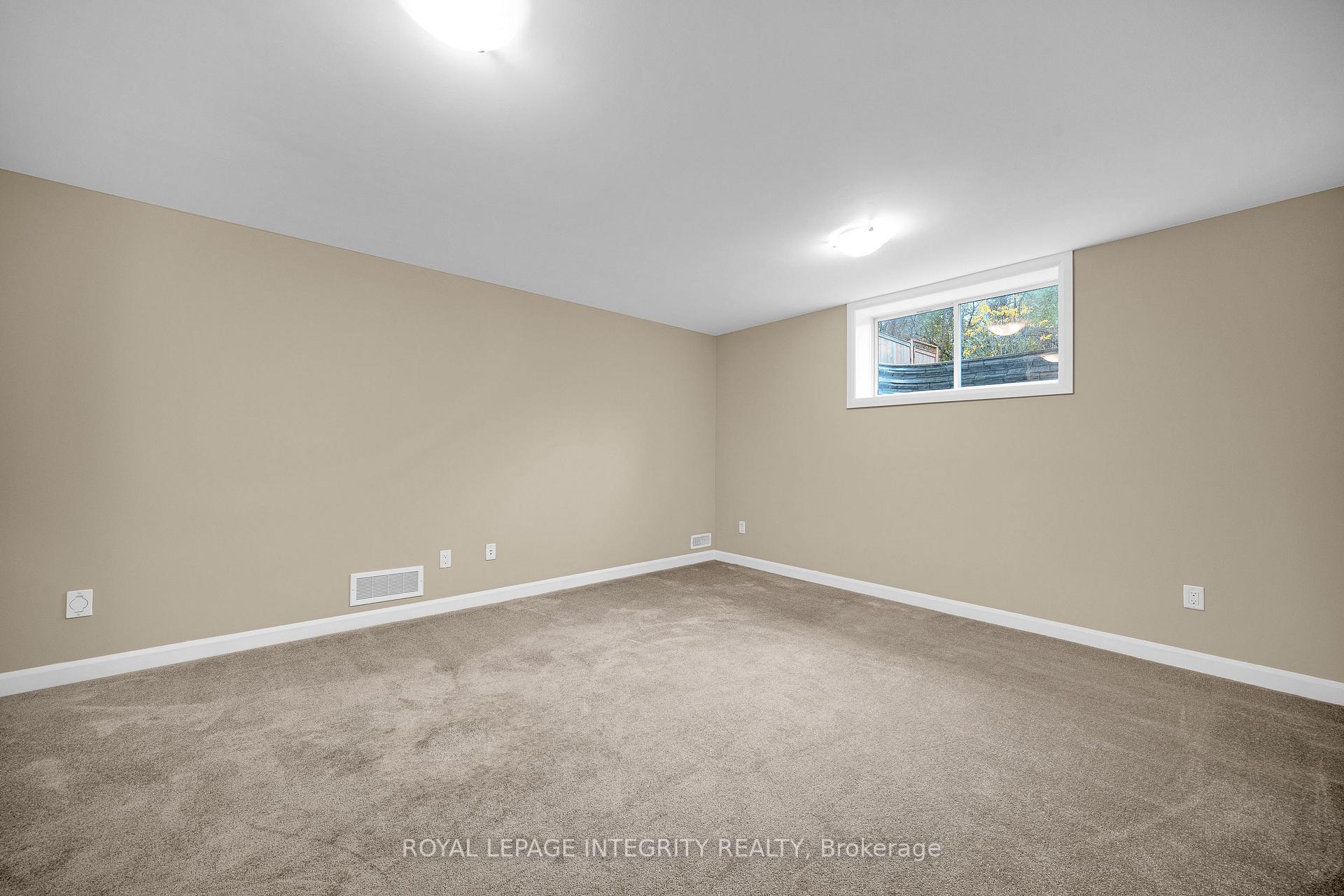Photo 30 of 210 Geyser Place, Ottawa, Barrhaven - Hearts Desire — HOMEH