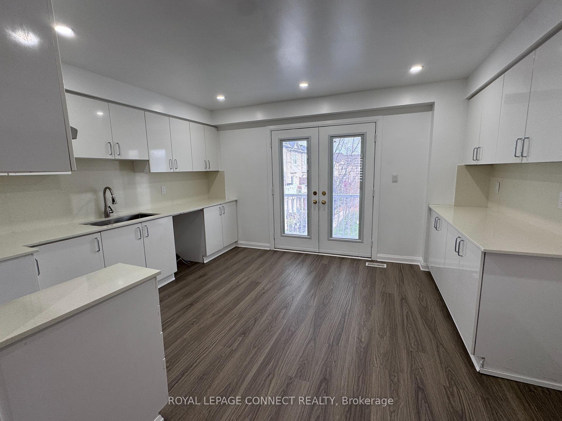 Photo 9 of 27 Talbotshire Street, Ajax, South West — HOMEH