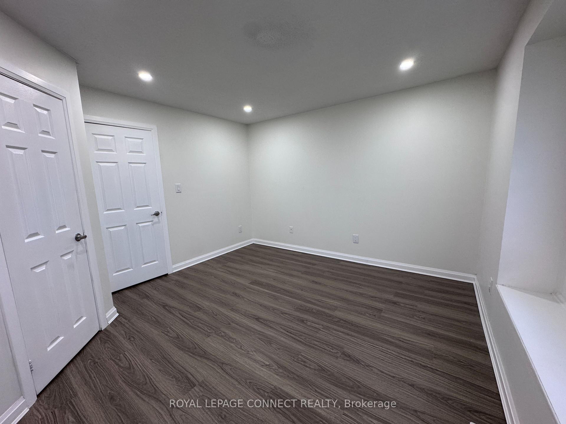 Photo 14 of 27 Talbotshire Street, Ajax, South West — HOMEH
