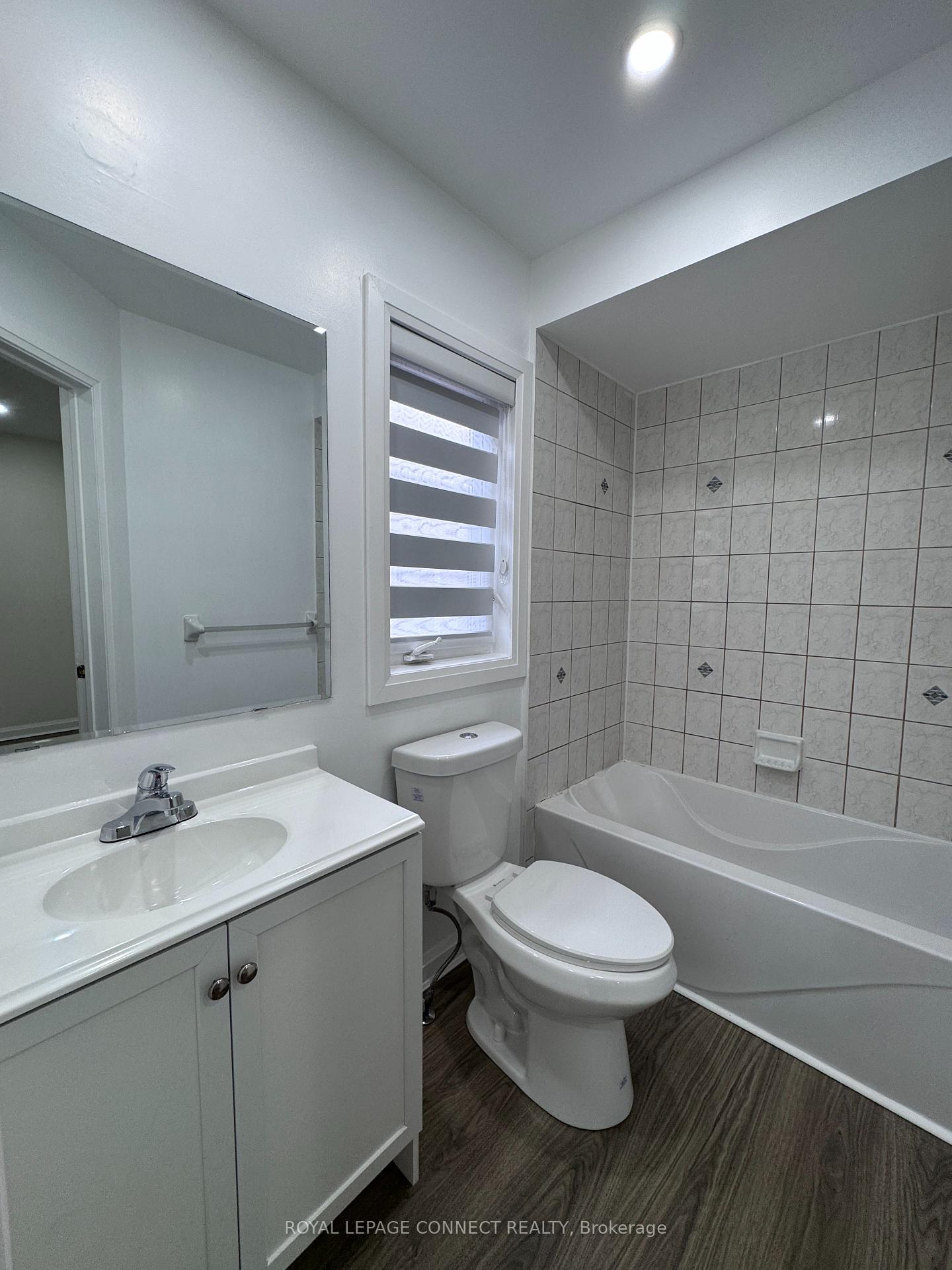Photo 21 of 27 Talbotshire Street, Ajax, South West — HOMEH