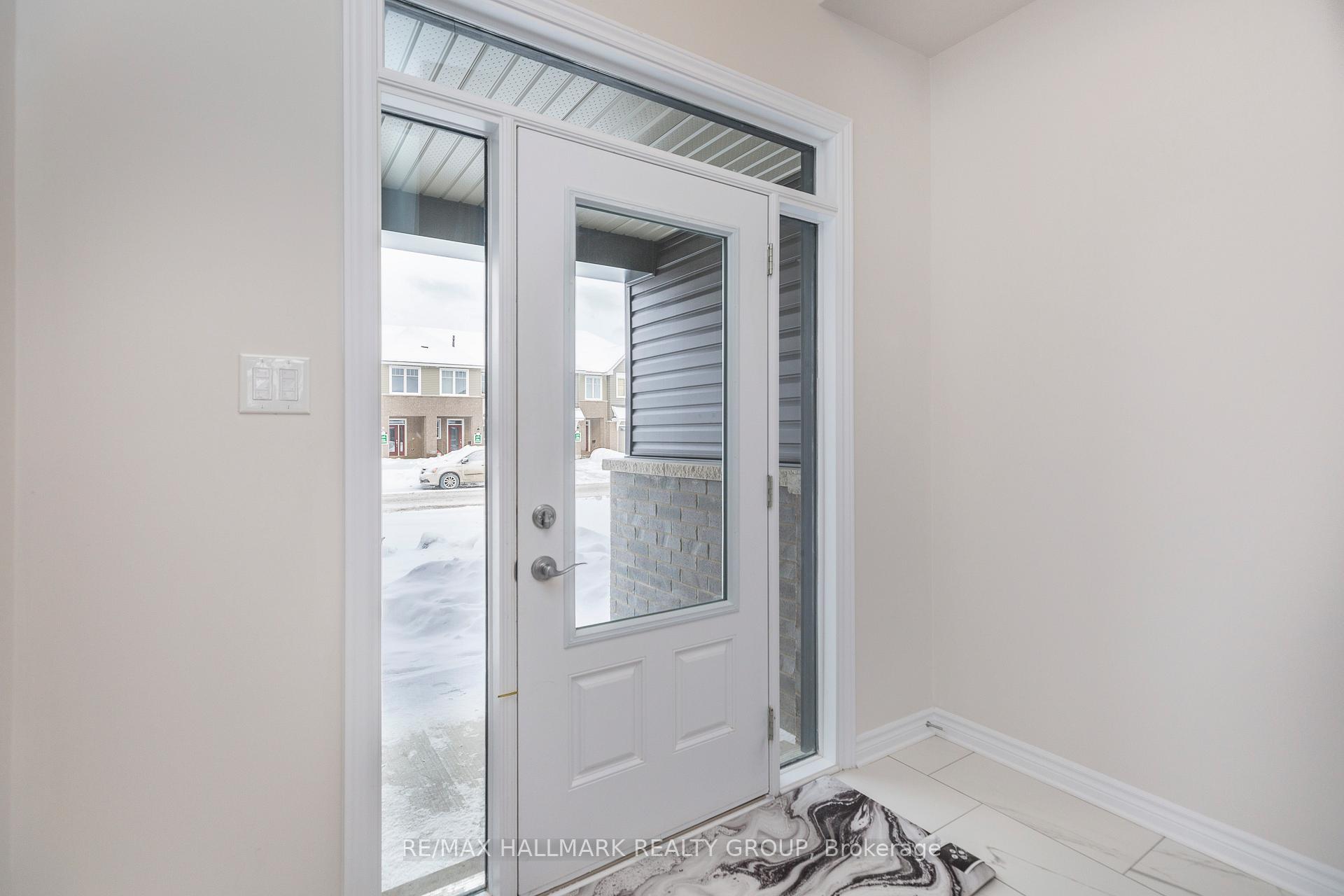 Photo 2 of 788 Miikana Road, Ottawa, Blossom Park/Kemp Park/Findlay Creek — HOMEH
