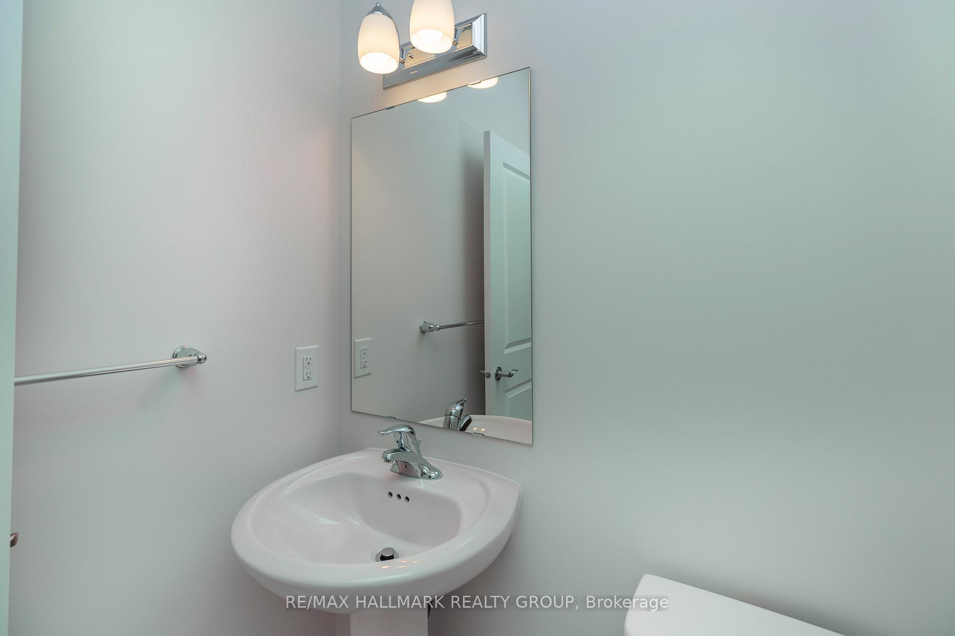 Photo 3 of 788 Miikana Road, Ottawa, Blossom Park/Kemp Park/Findlay Creek — HOMEH