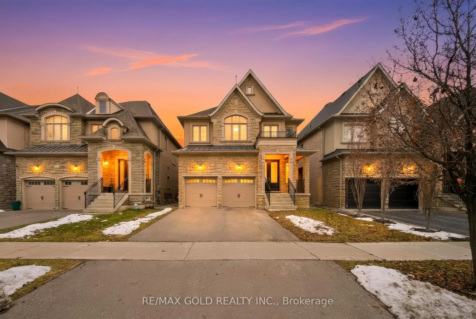 Front of 292 Poetry Drive