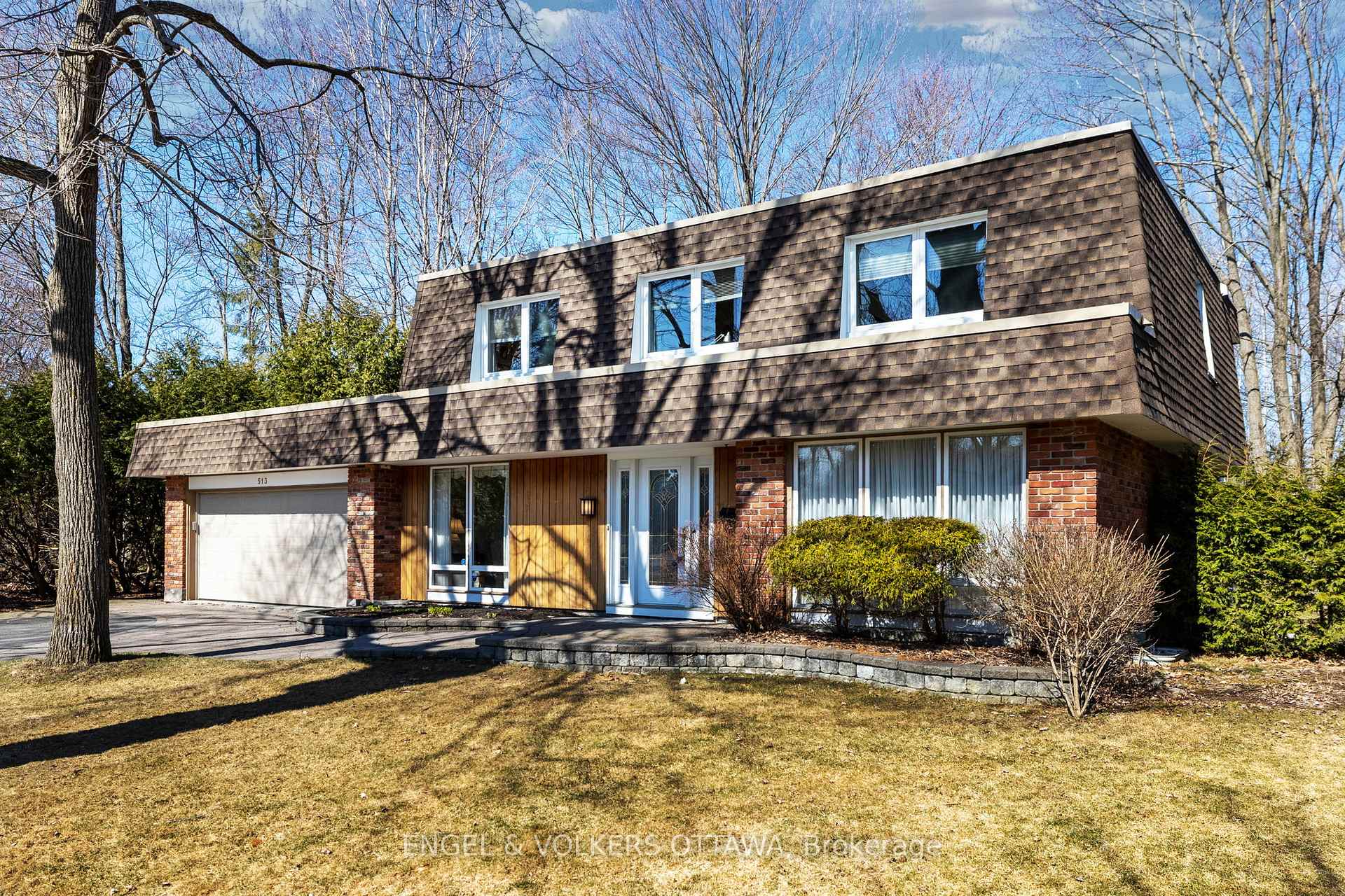 Photo 6 of 513 Buchanan Crescent, Ottawa, Beacon Hill North — HOMEH