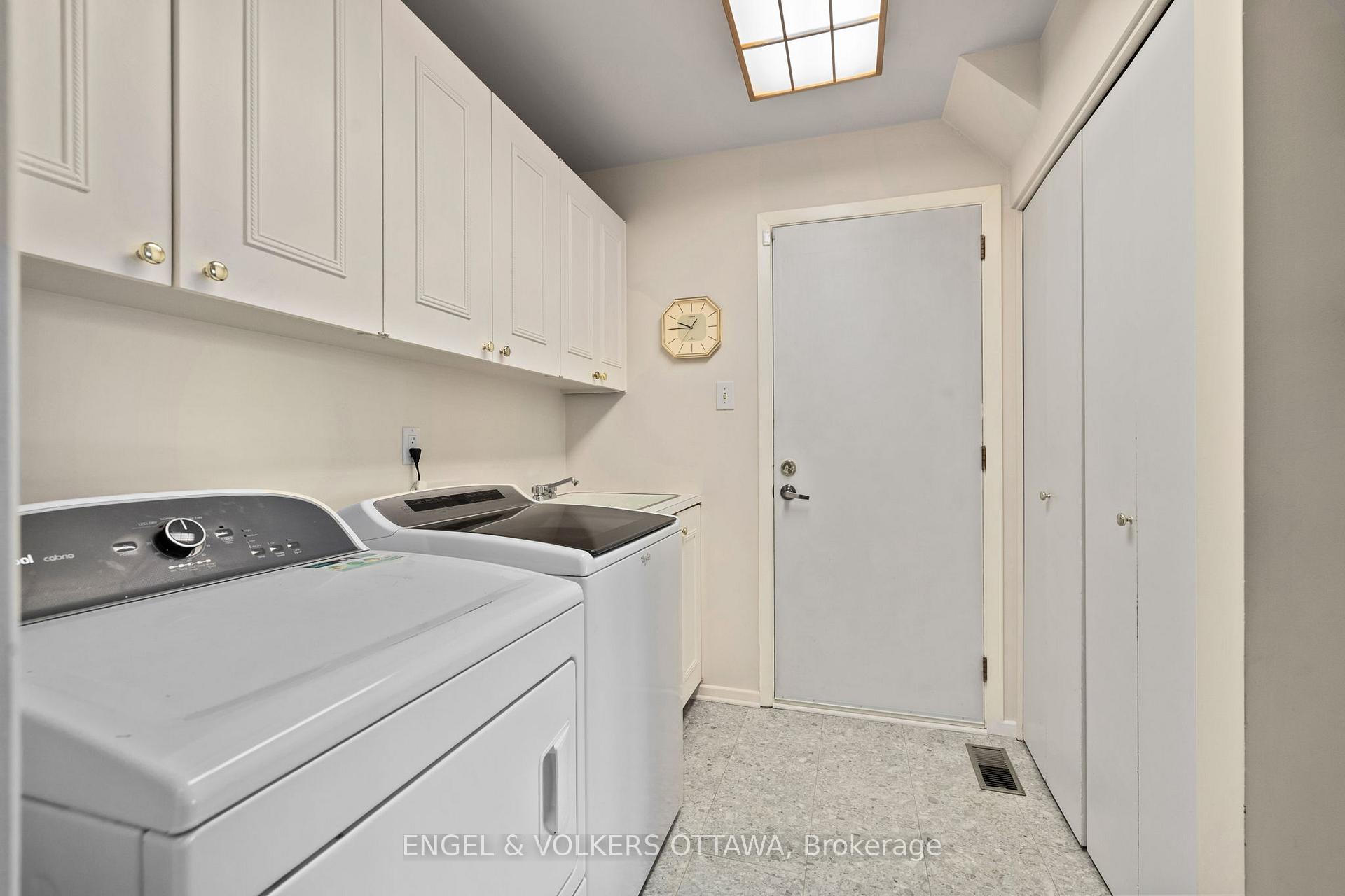 Photo 31 of 513 Buchanan Crescent, Ottawa, Beacon Hill North — HOMEH