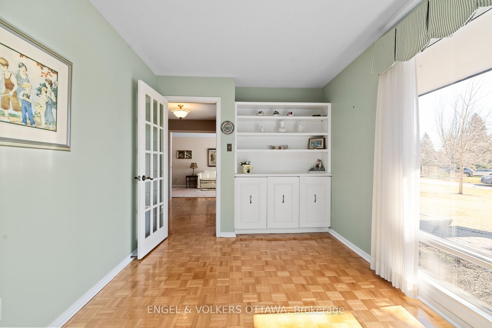 Photo 20 of 513 Buchanan Crescent, Ottawa, Beacon Hill North — HOMEH