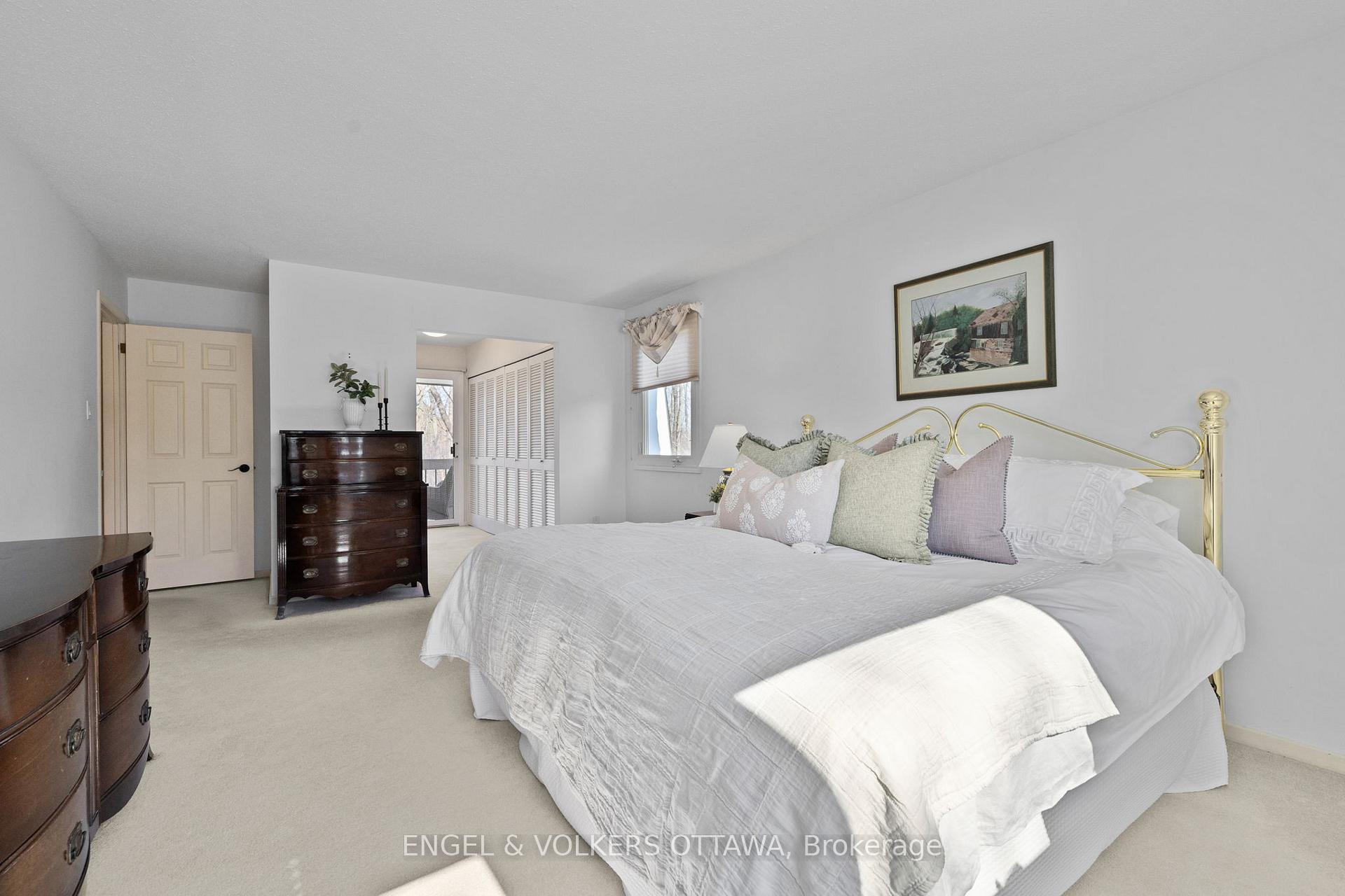 Photo 25 of 513 Buchanan Crescent, Ottawa, Beacon Hill North — HOMEH