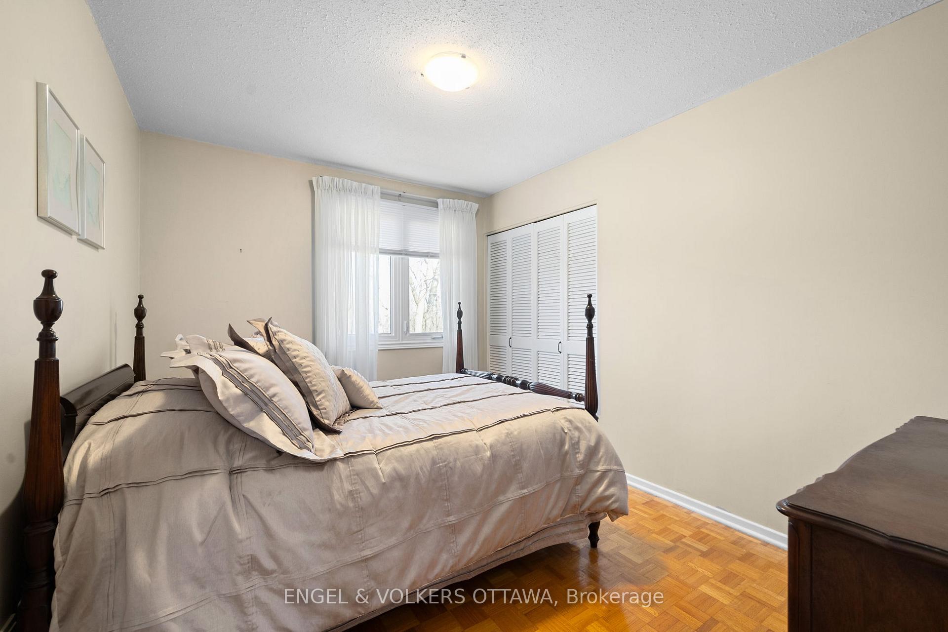 Photo 35 of 513 Buchanan Crescent, Ottawa, Beacon Hill North — HOMEH