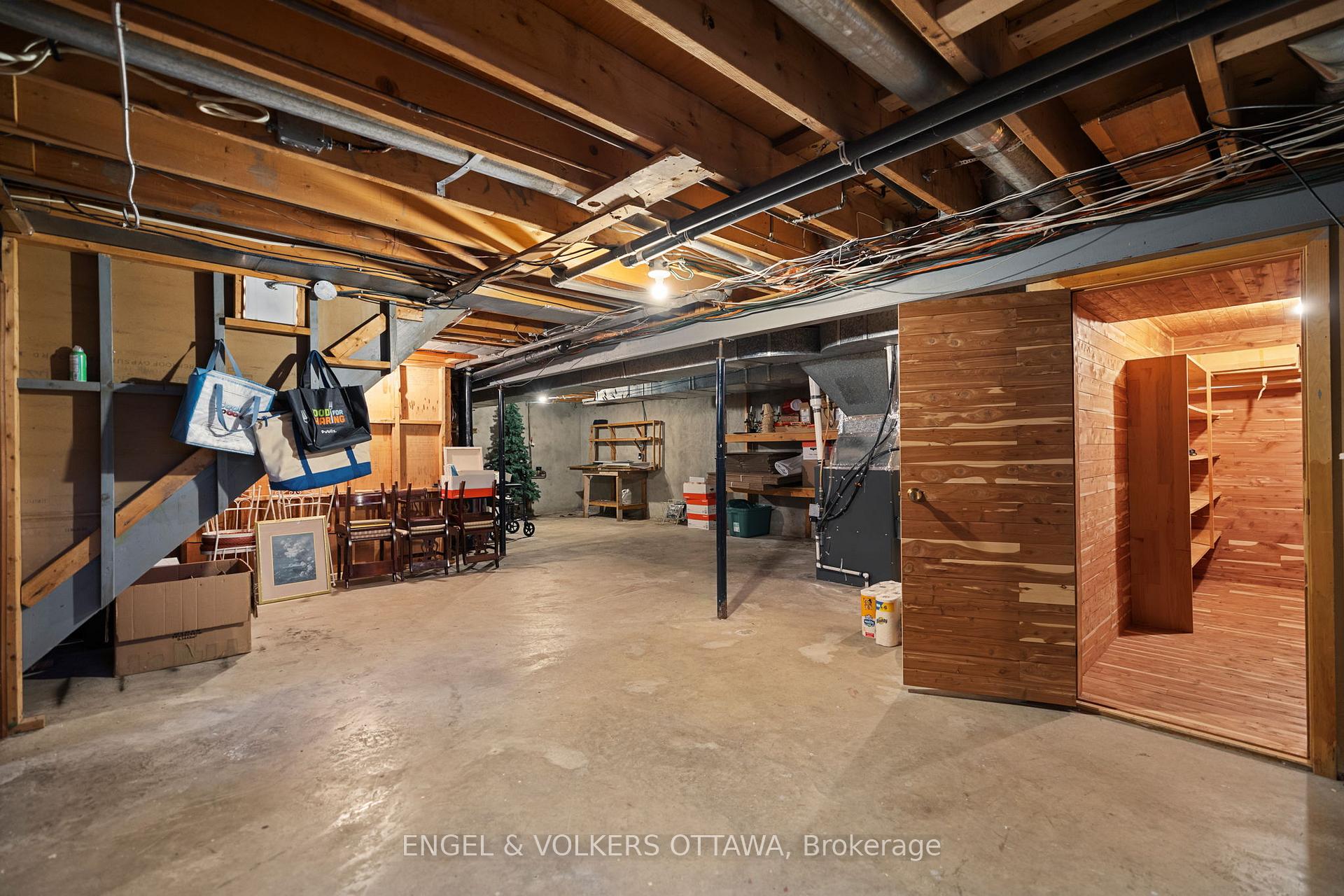 Photo 36 of 513 Buchanan Crescent, Ottawa, Beacon Hill North — HOMEH