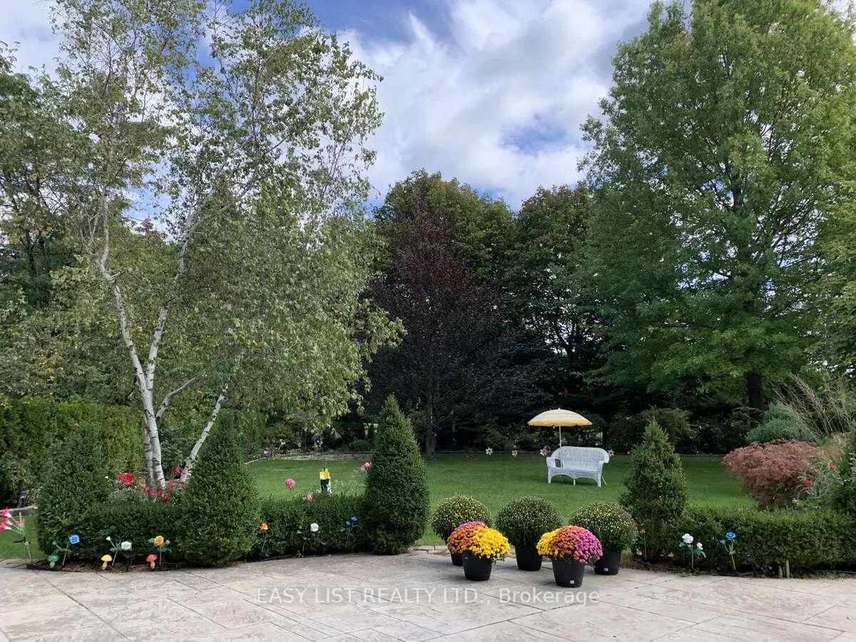 Photo 4 of 785 Clarence Street, Vaughan, Islington Woods — HOMEH