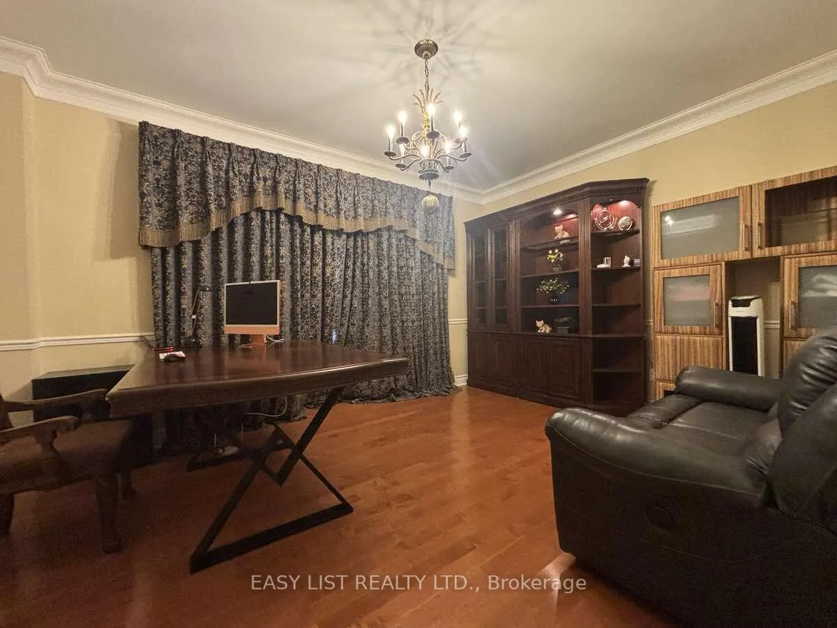 Photo 7 of 785 Clarence Street, Vaughan, Islington Woods — HOMEH