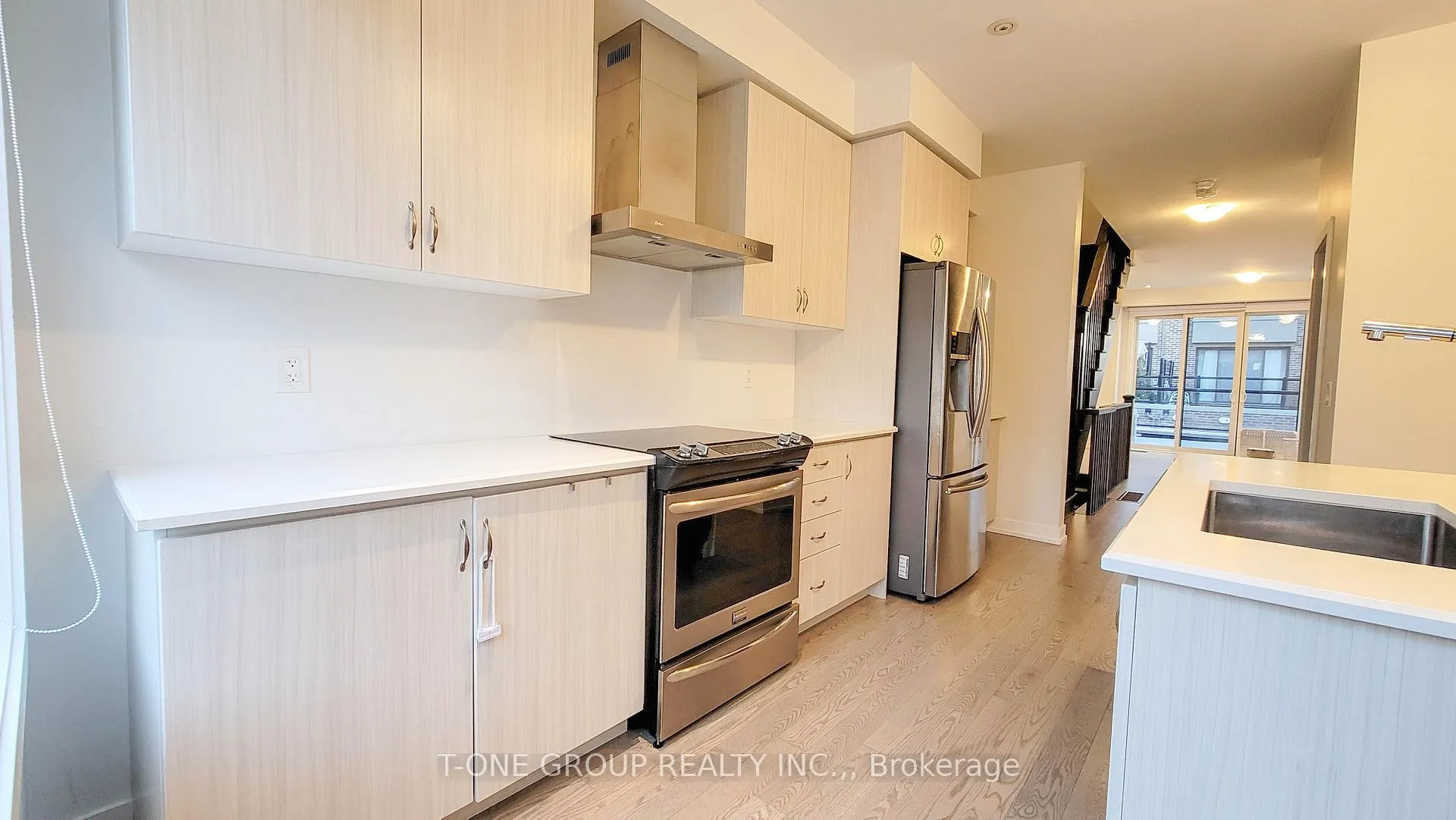 Photo 22 of 177 Salterton Circle, Vaughan, Rural Vaughan — HOMEH