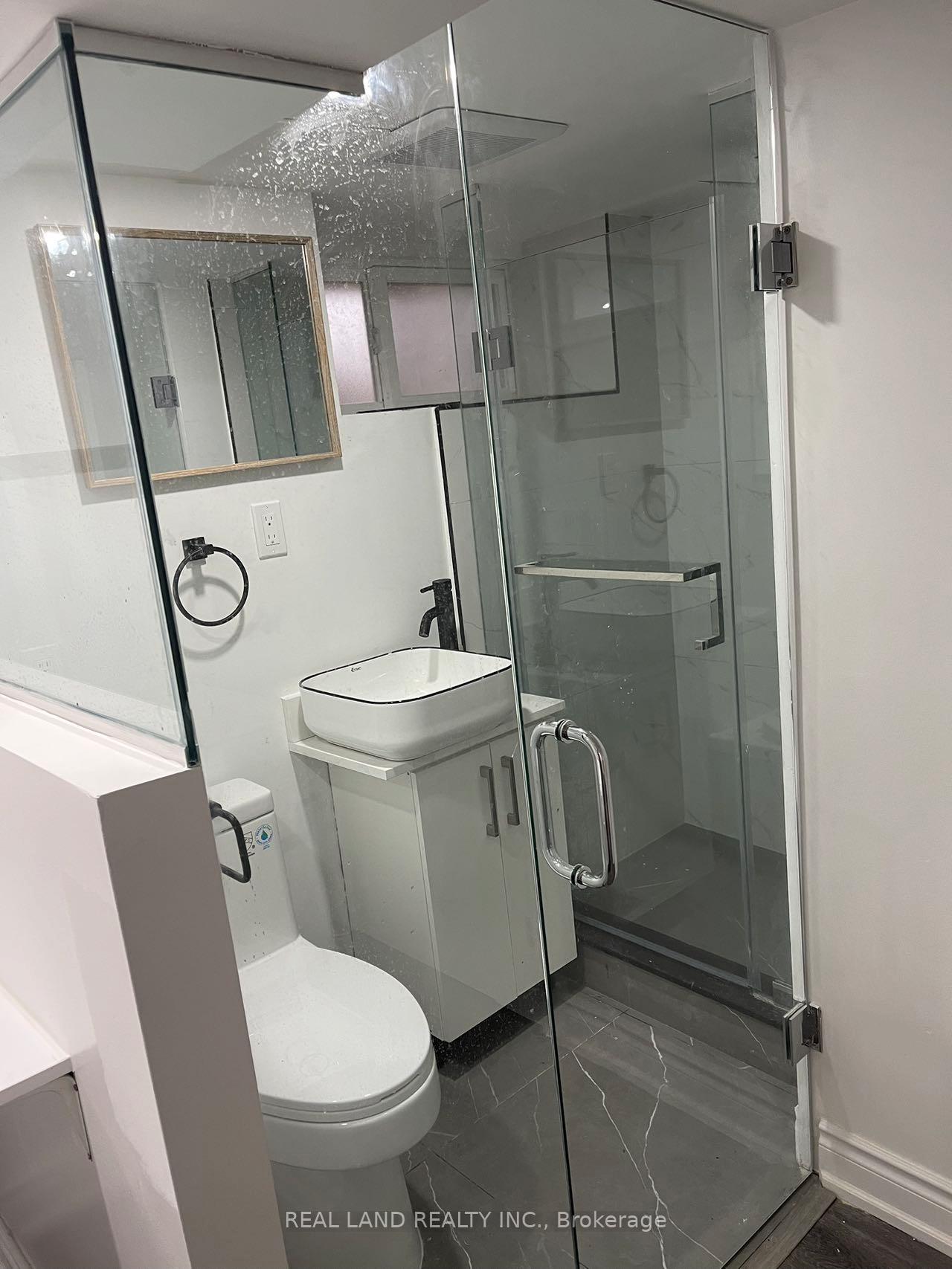 Photo 2 of Unit BSMT, 491 Manning Avenue, Toronto, Palmerston-Little Italy — HOMEH