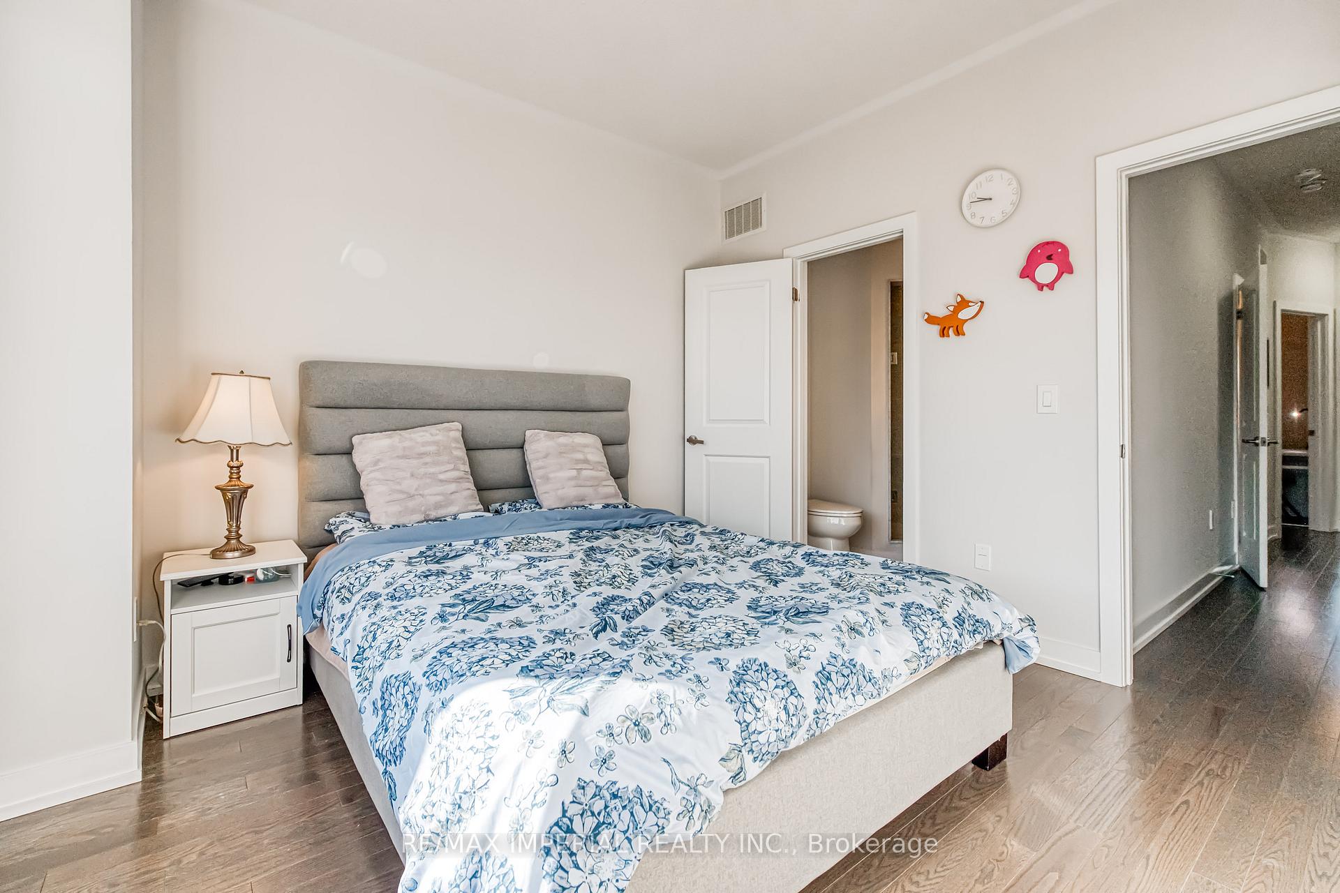 Photo 29 of 173 Salterton Circle, Vaughan, Rural Vaughan — HOMEH