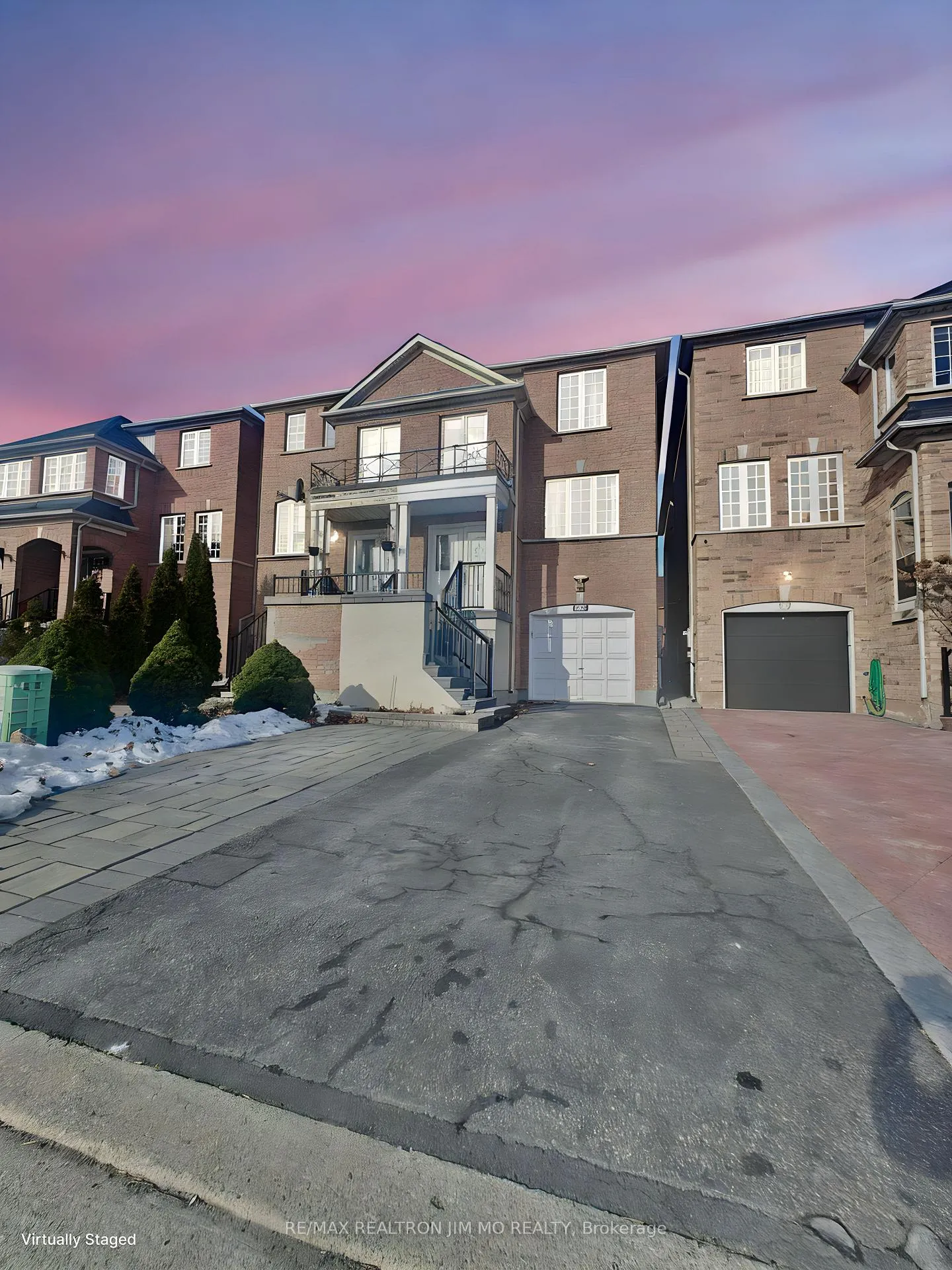 Front of 149 Sassafras Circle