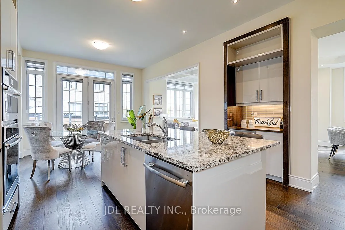 Photo 18 of 1 Alex Black Street, Vaughan, Patterson — HOMEH
