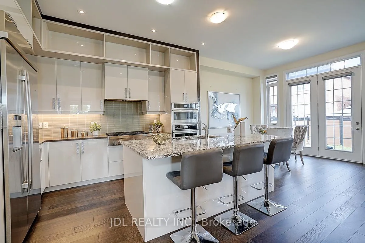 Photo 20 of 1 Alex Black Street, Vaughan, Patterson — HOMEH