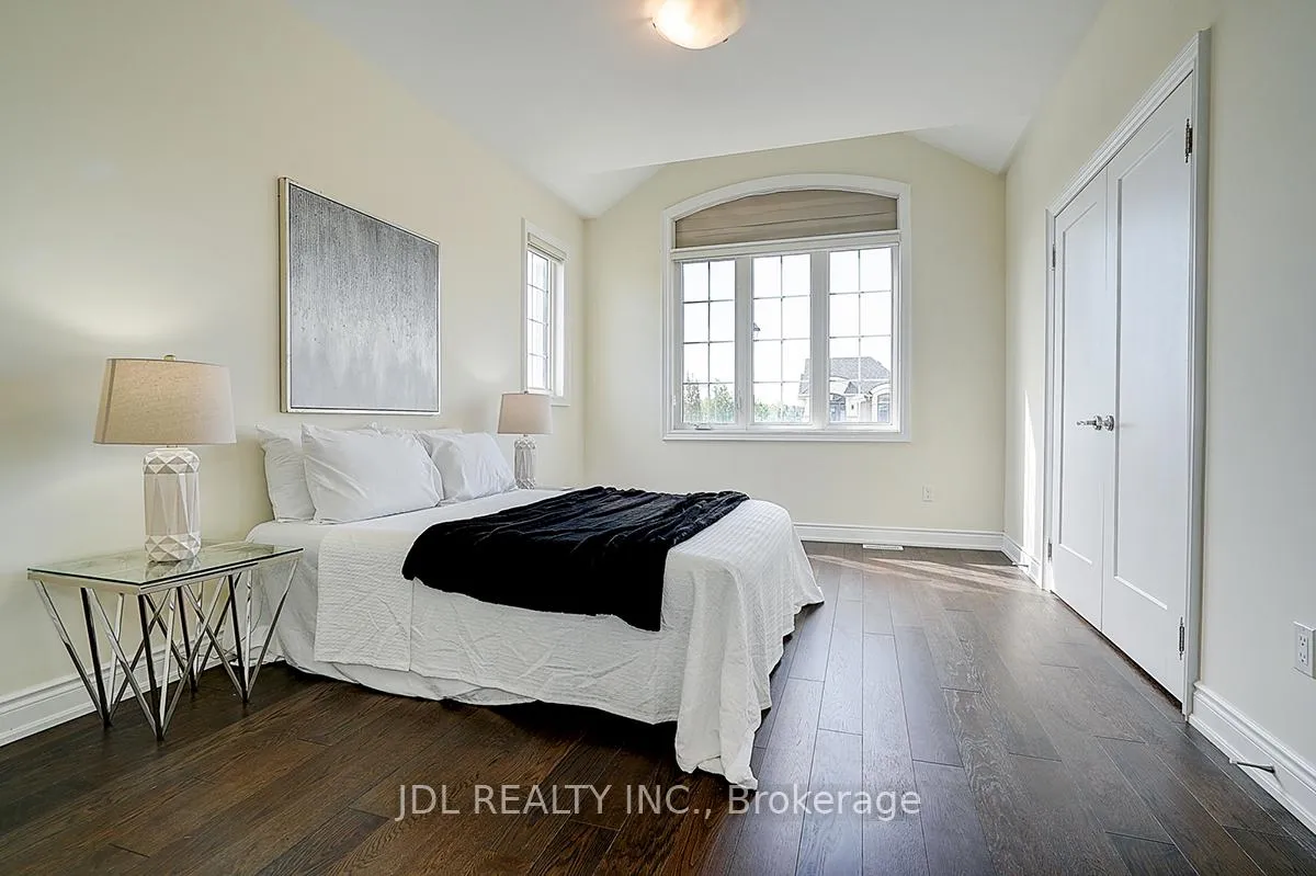 Photo 33 of 1 Alex Black Street, Vaughan, Patterson — HOMEH
