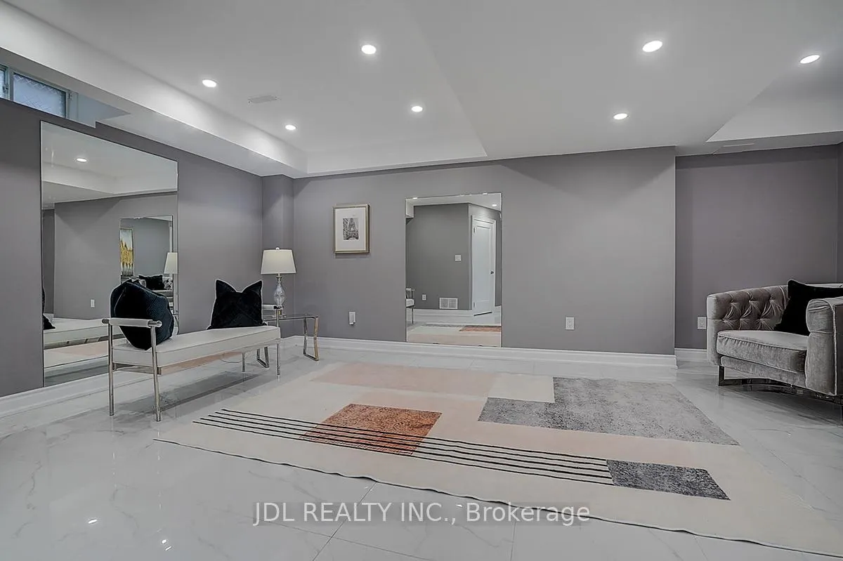 Photo 44 of 1 Alex Black Street, Vaughan, Patterson — HOMEH