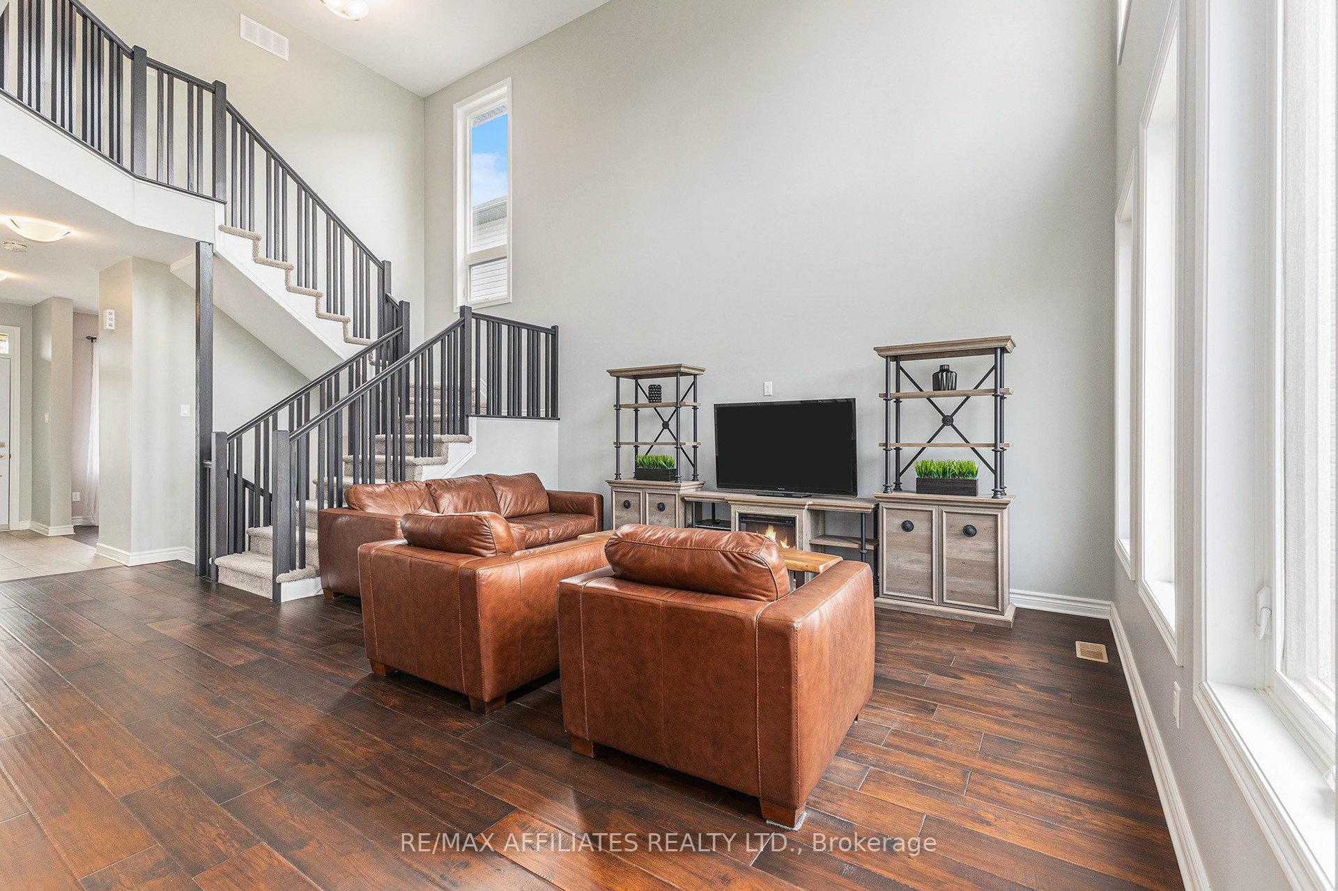 Photo 4 of 137 Seabert Drive, Arnprior — HOMEH