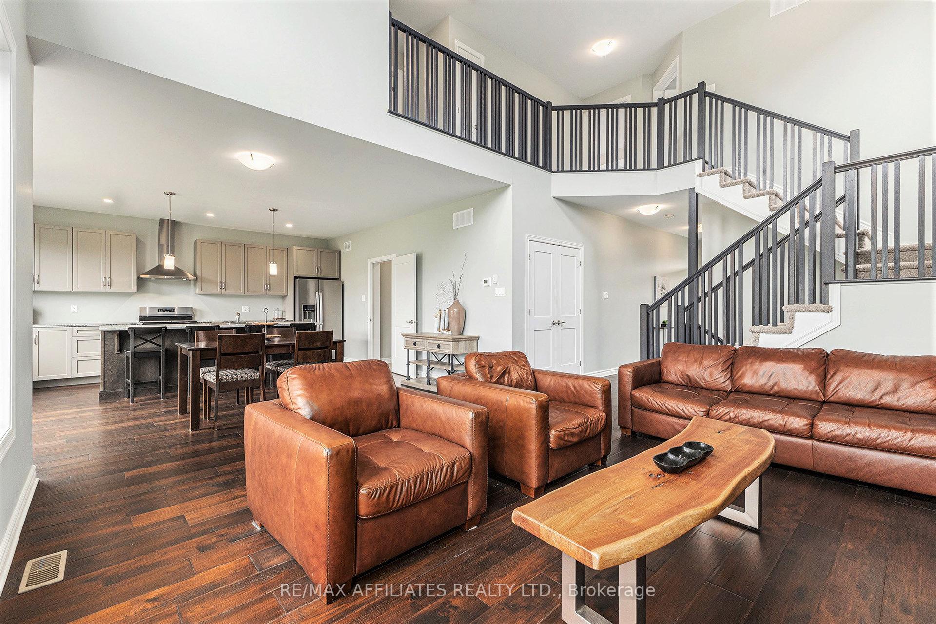 Photo 5 of 137 Seabert Drive, Arnprior — HOMEH