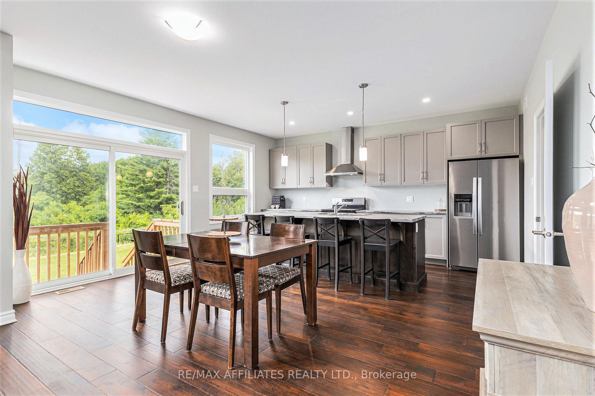Photo 6 of 137 Seabert Drive, Arnprior — HOMEH