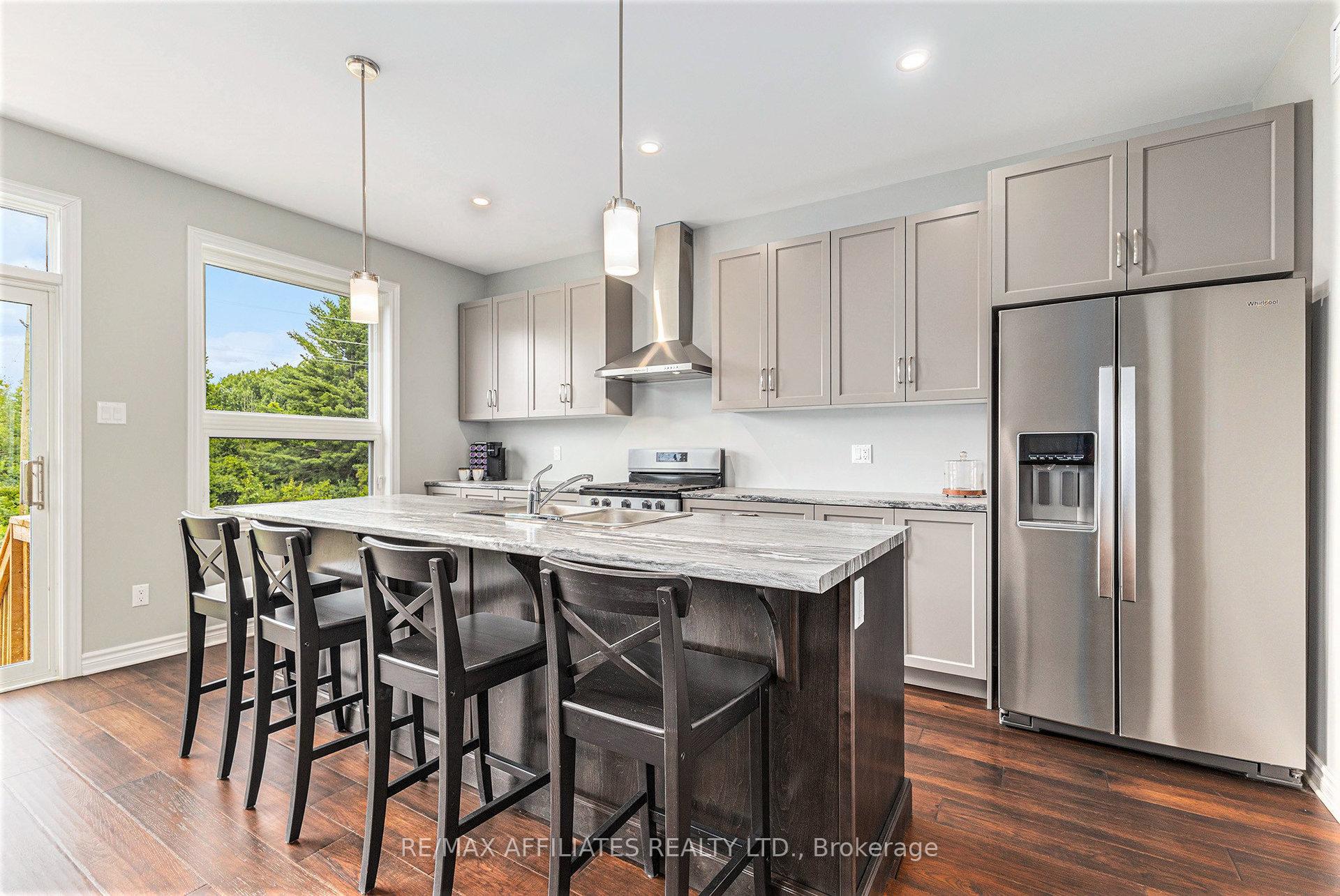 Photo 8 of 137 Seabert Drive, Arnprior — HOMEH