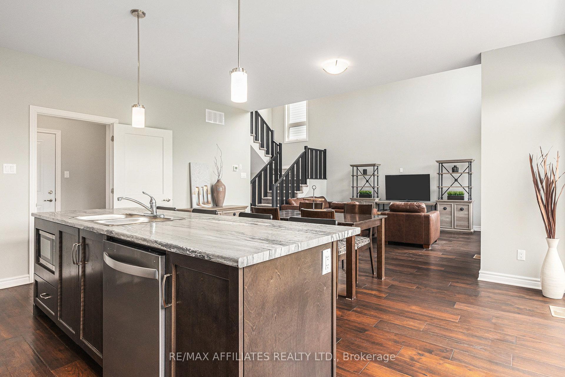 Photo 15 of 137 Seabert Drive, Arnprior — HOMEH