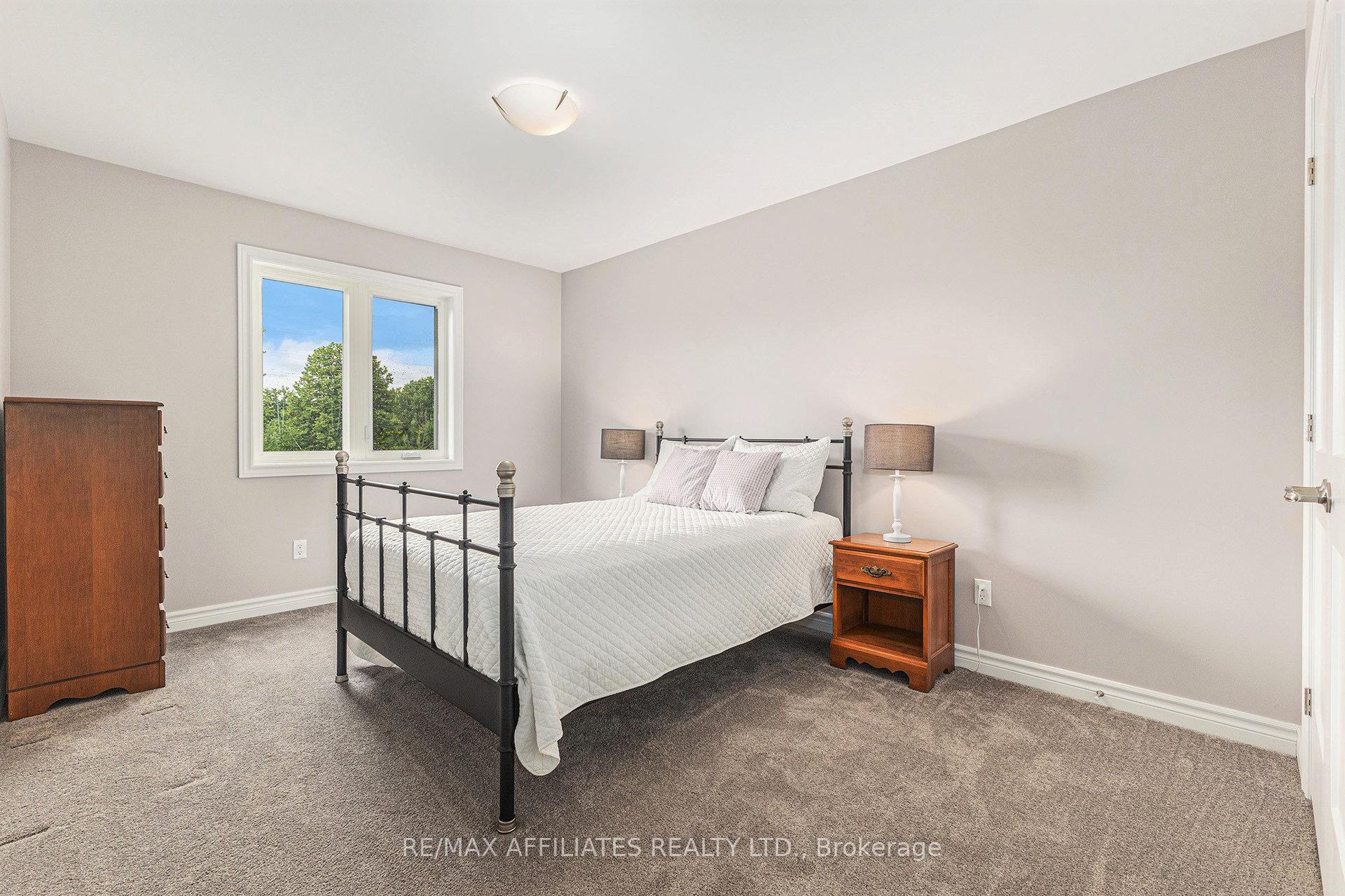 Photo 16 of 137 Seabert Drive, Arnprior — HOMEH