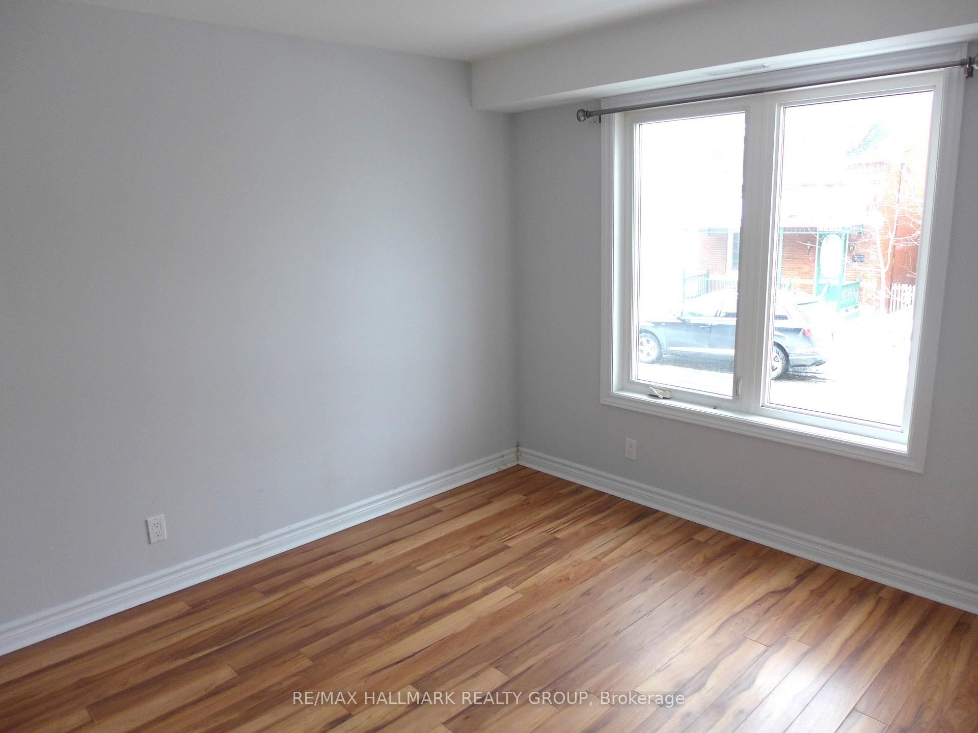 Photo 11 of Unit 2, 216 Carillon Street, Ottawa, Vanier — HOMEH