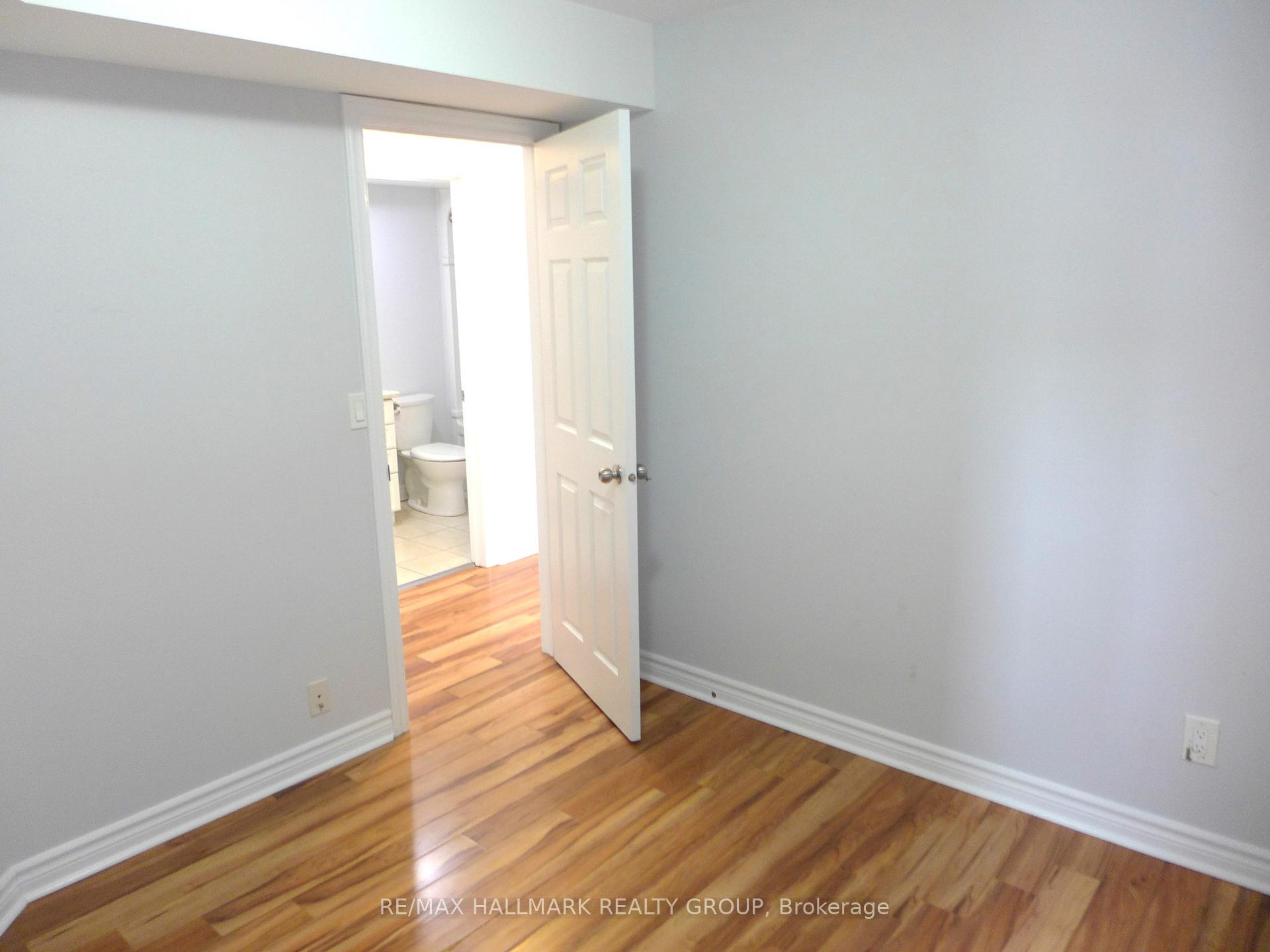 Photo 14 of Unit 2, 216 Carillon Street, Ottawa, Vanier — HOMEH