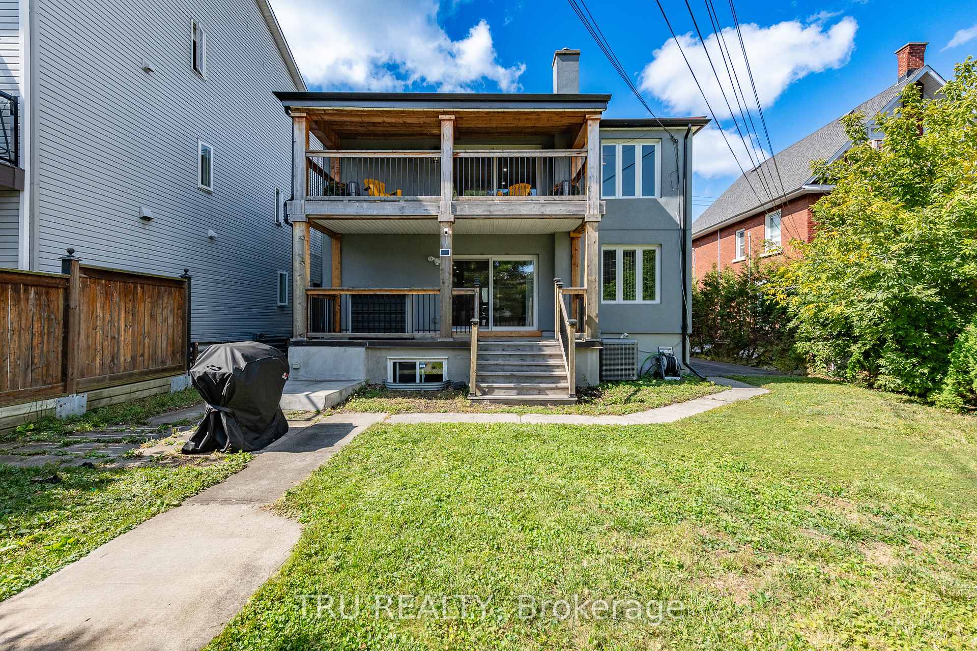 Photo 37 of 381 North River Road, Ottawa, Vanier — HOMEH