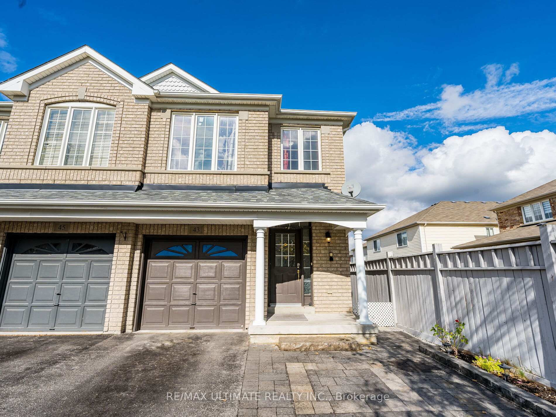 Photo 2 of 43 Tozer Crescent, Ajax, Northwest Ajax — HOMEH