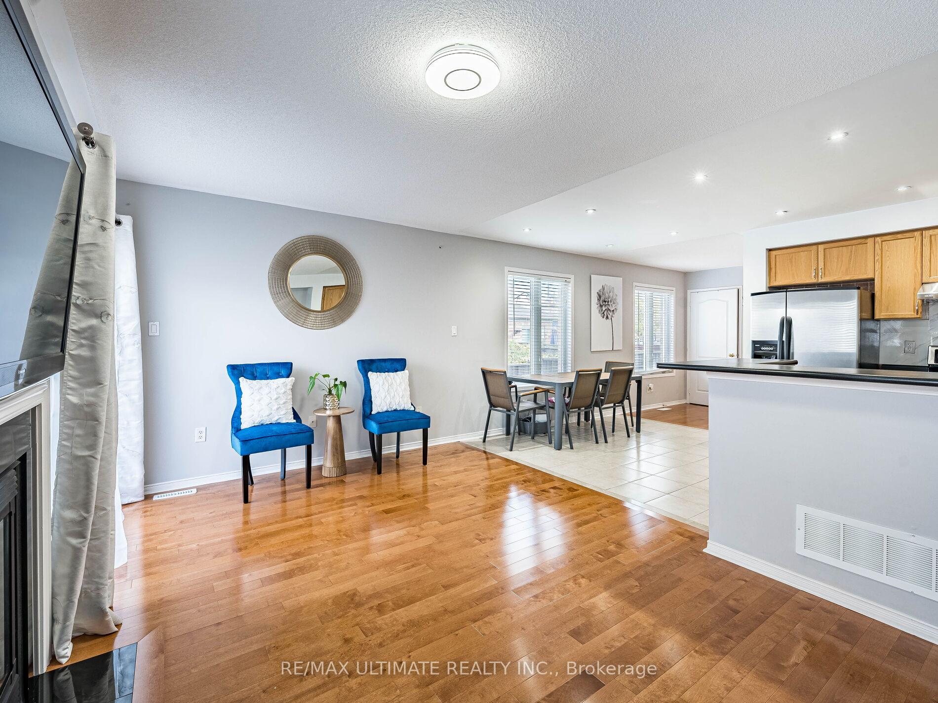 Photo 13 of 43 Tozer Crescent, Ajax, Northwest Ajax — HOMEH