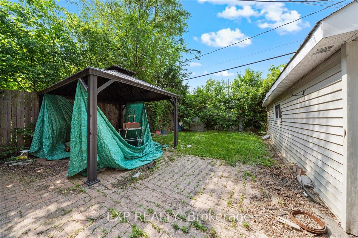 Photo 18 of 124 Lebrun Street, Ottawa, Vanier — HOMEH