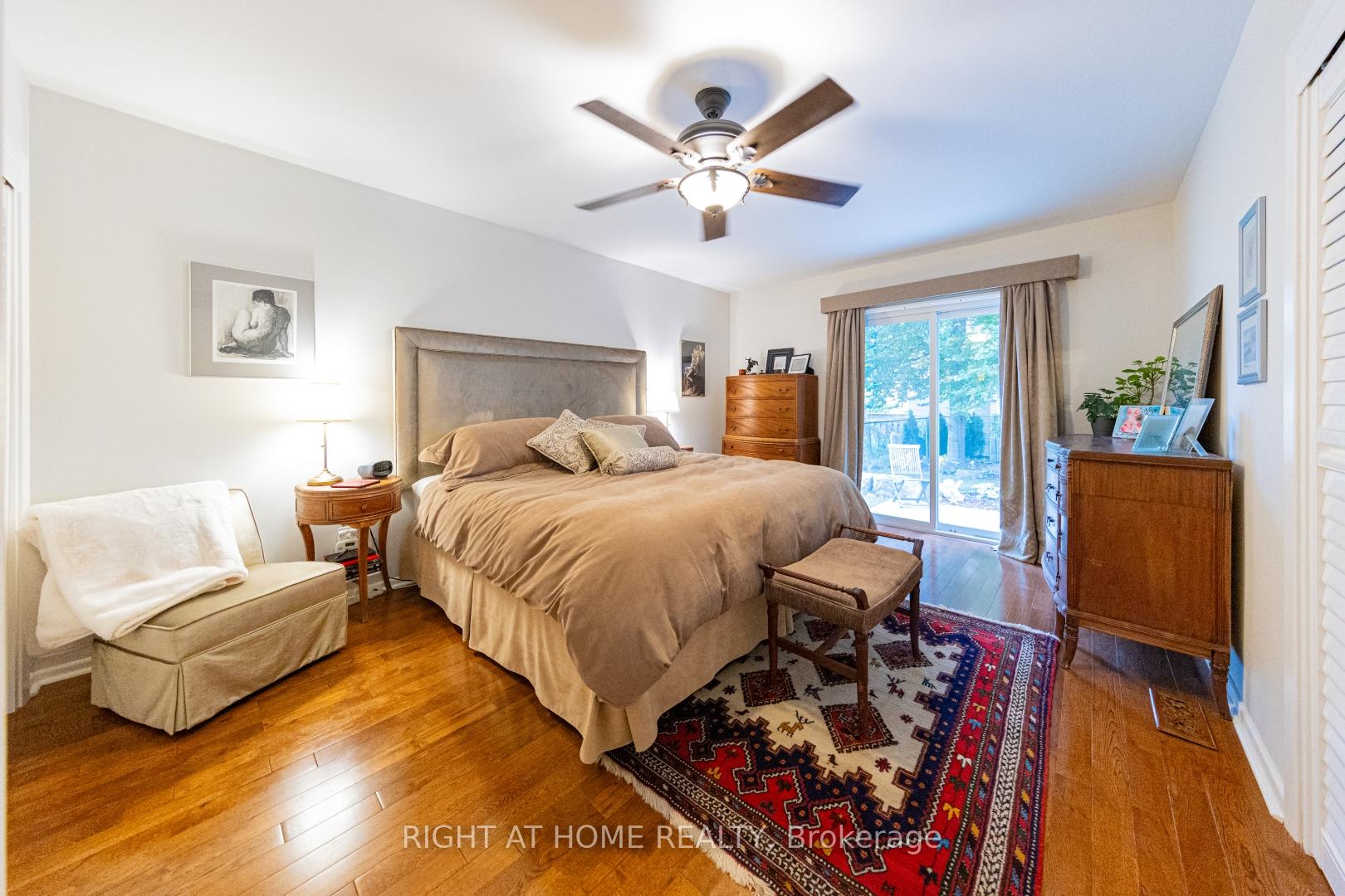 Photo 7 of 27 Bigwin Drive, Aurora, Aurora Heights — HOMEH