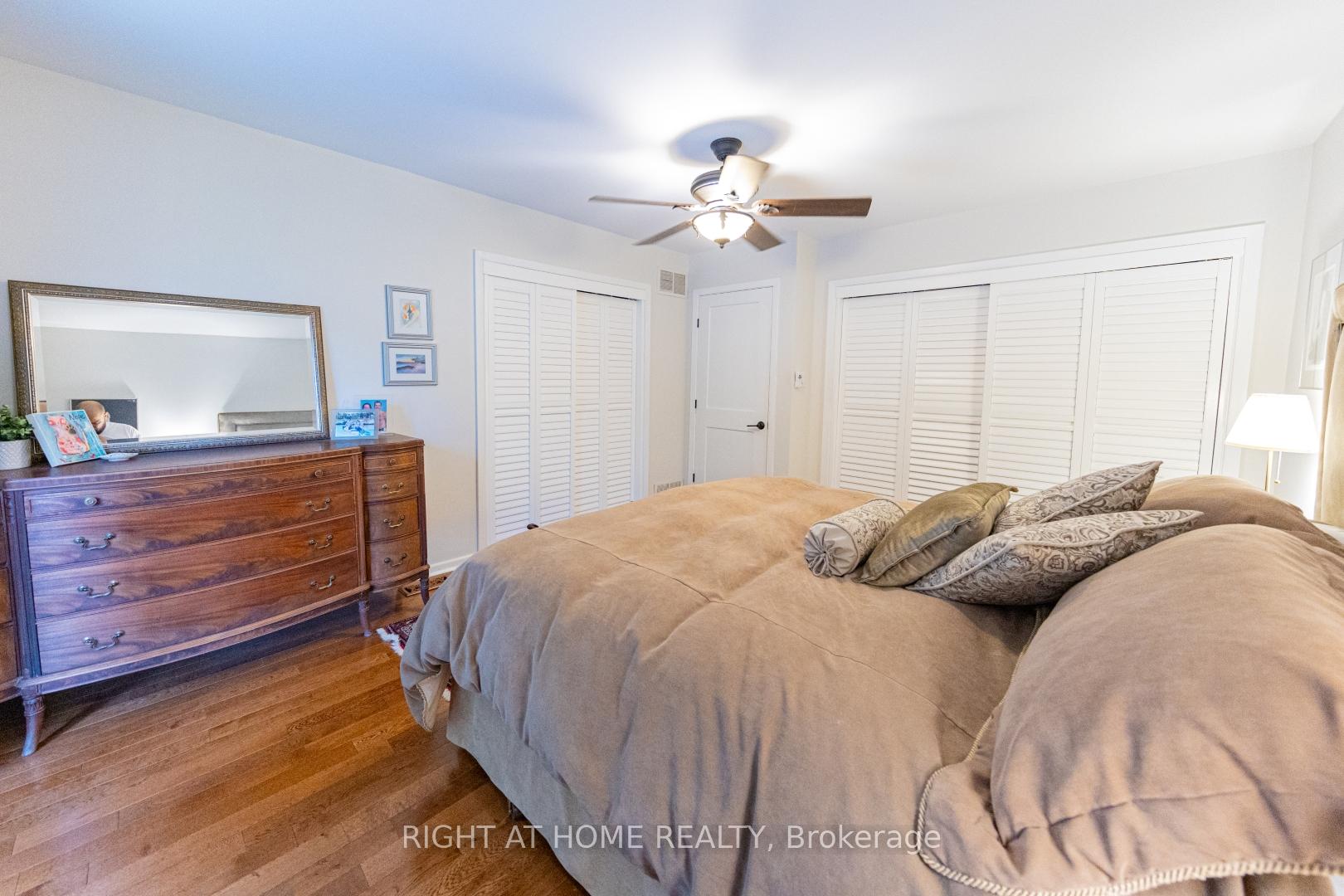 Photo 10 of 27 Bigwin Drive, Aurora, Aurora Heights — HOMEH