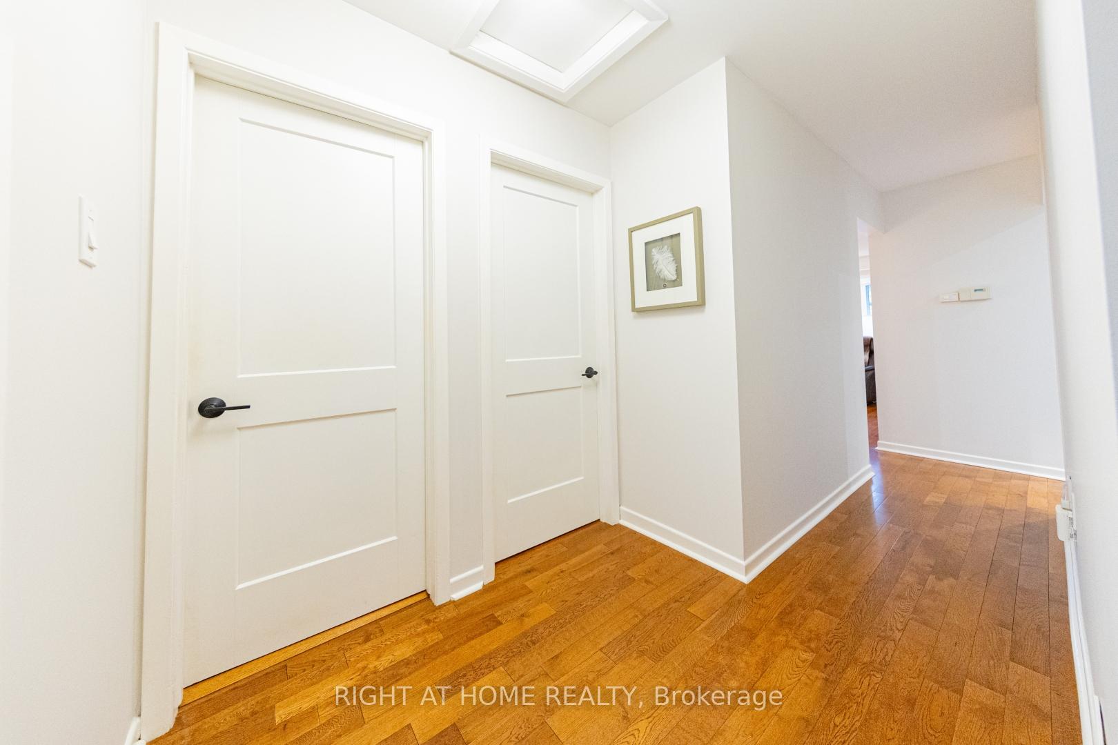 Photo 19 of 27 Bigwin Drive, Aurora, Aurora Heights — HOMEH