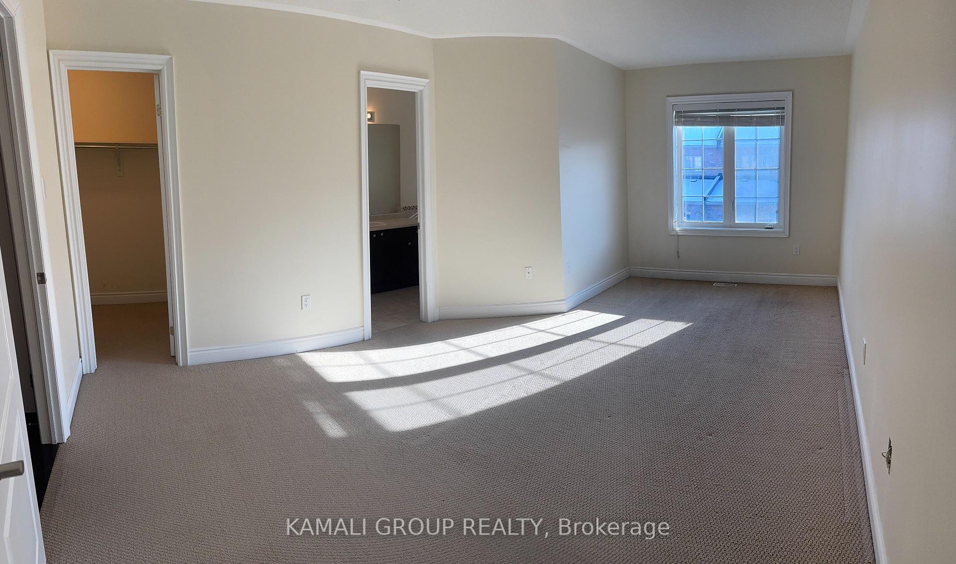 Photo 6 of 135 Lindbergh Drive, Vaughan, Vellore Village — HOMEH