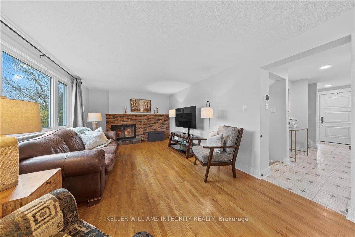 Photo 16 of 1143 Elmlea Drive, Ottawa, Beacon Hill South — HOMEH