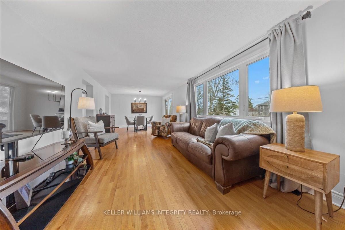 Photo 18 of 1143 Elmlea Drive, Ottawa, Beacon Hill South — HOMEH