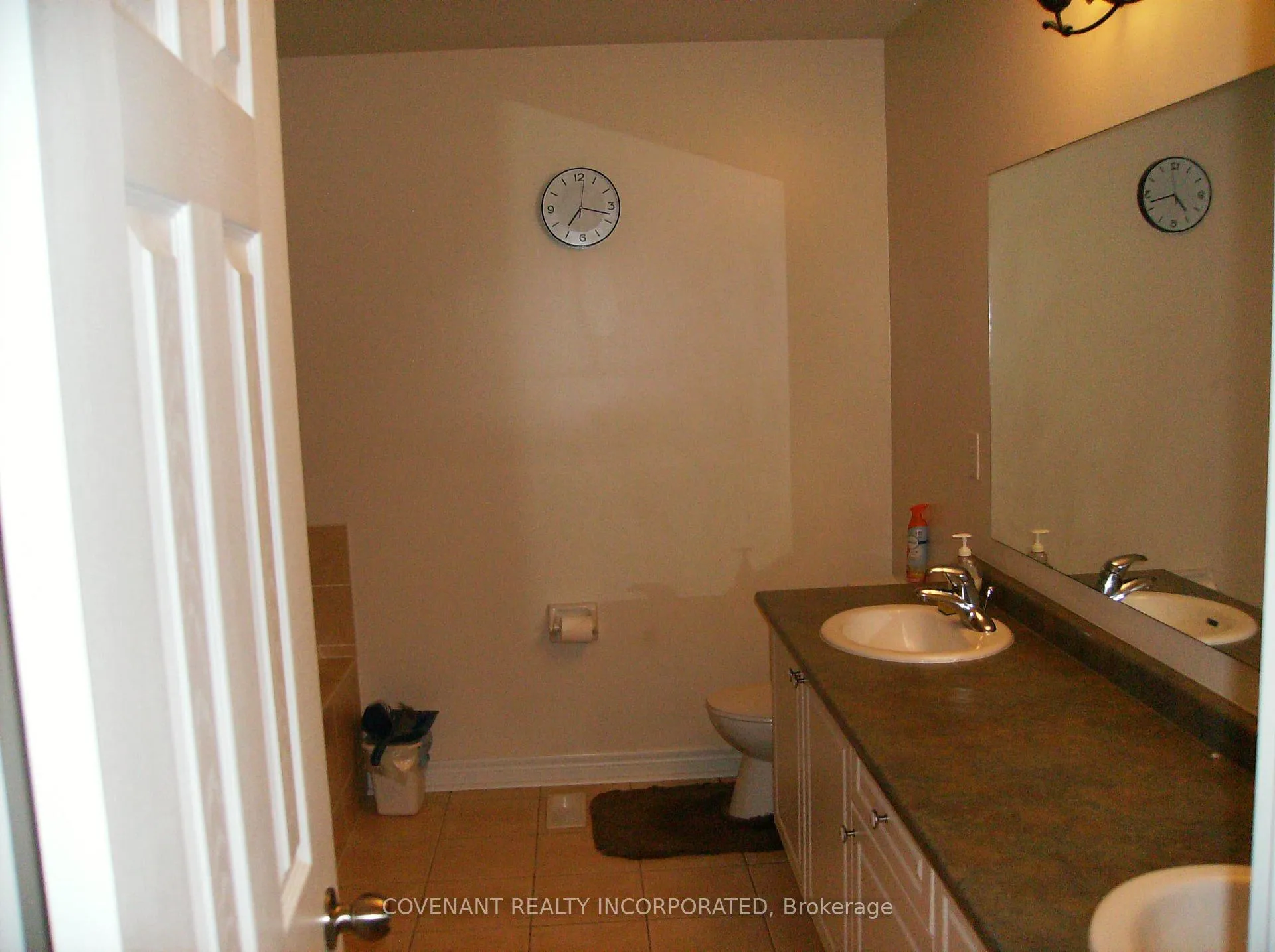 Photo 16 of 51 Campi Road, Vaughan, Vellore Village — HOMEH