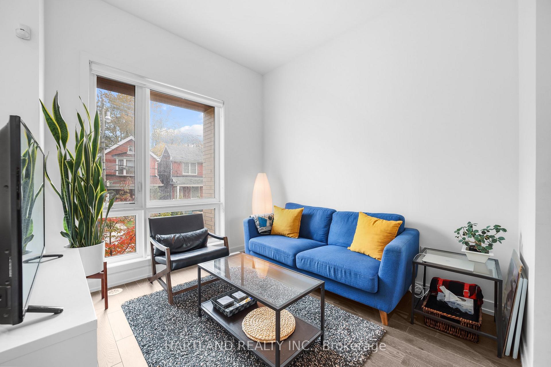 Photo 33 of 32 Perth Avenue, Toronto, Dufferin Grove — HOMEH