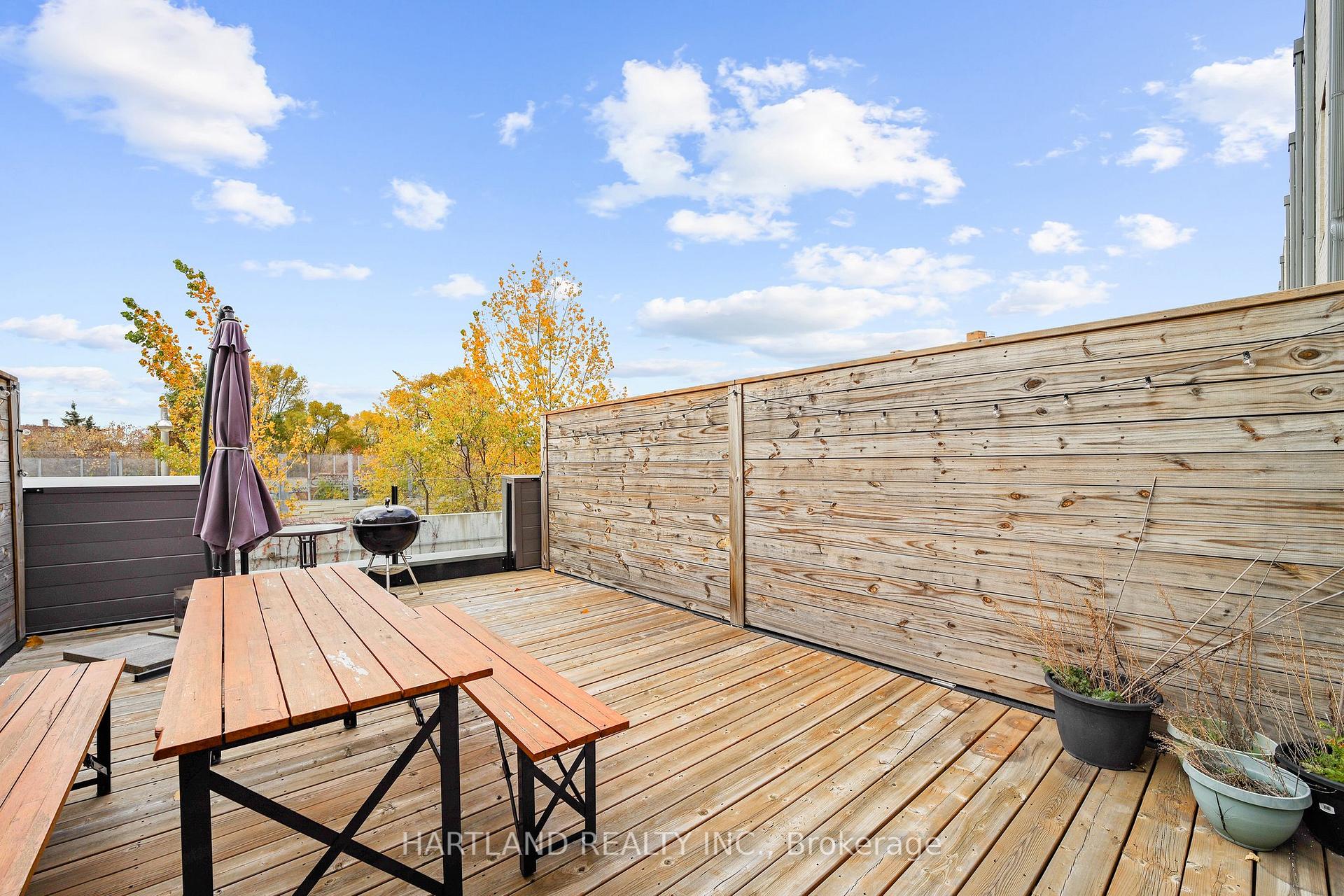 Photo 9 of 32 Perth Avenue, Toronto, Dufferin Grove — HOMEH