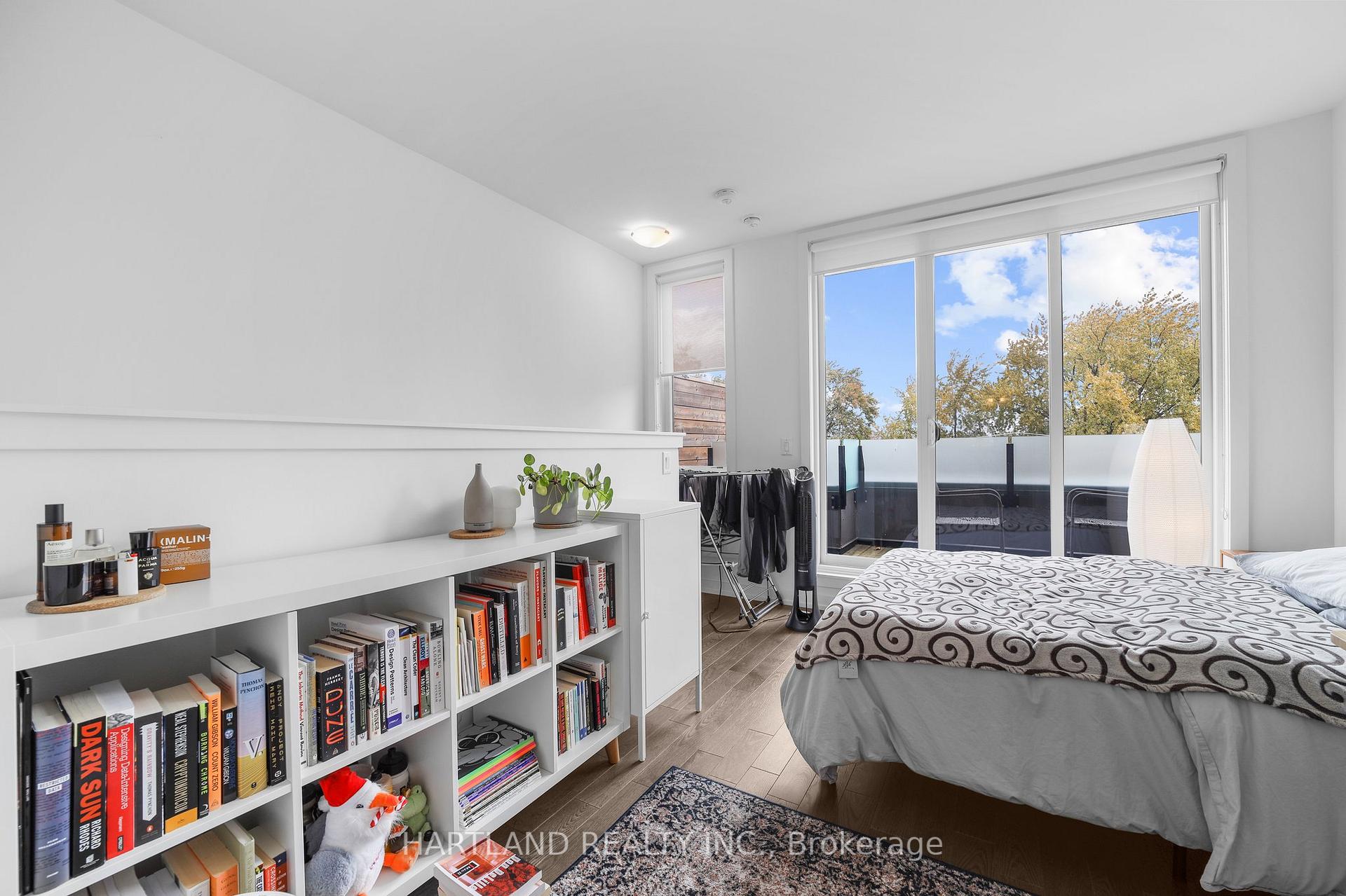Photo 16 of 32 Perth Avenue, Toronto, Dufferin Grove — HOMEH