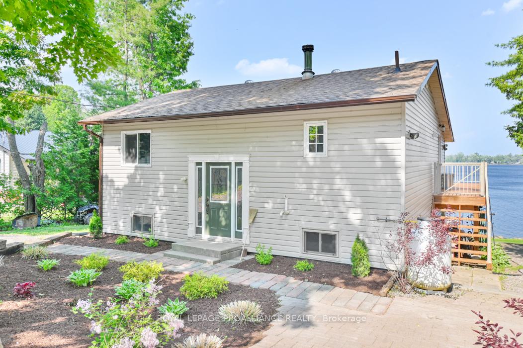Photo 2 of 88 Sumac Lane, Tweed, Hungerford (Twp) — HOMEH