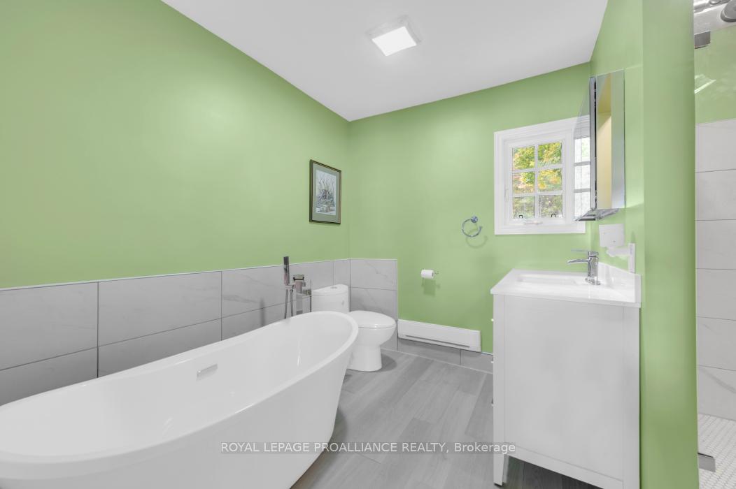 Photo 12 of 88 Sumac Lane, Tweed, Hungerford (Twp) — HOMEH