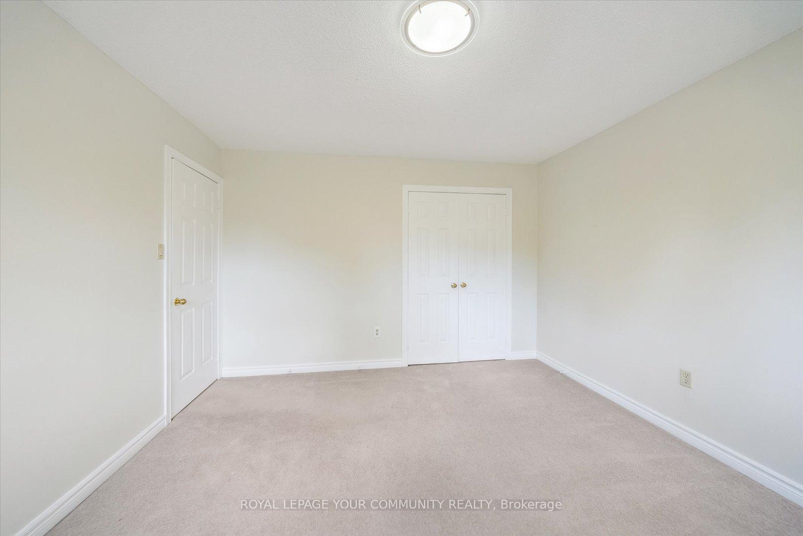 Photo 28 of 136 Markwood Lane, Vaughan, Crestwood-Springfarm-Yorkhill — HOMEH