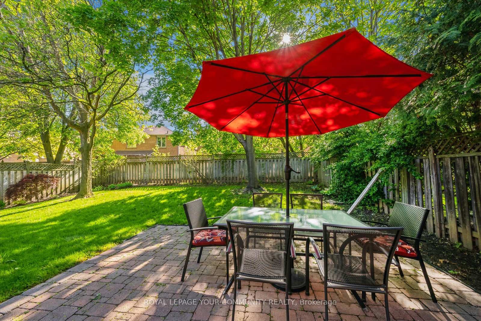 Photo 40 of 136 Markwood Lane, Vaughan, Crestwood-Springfarm-Yorkhill — HOMEH